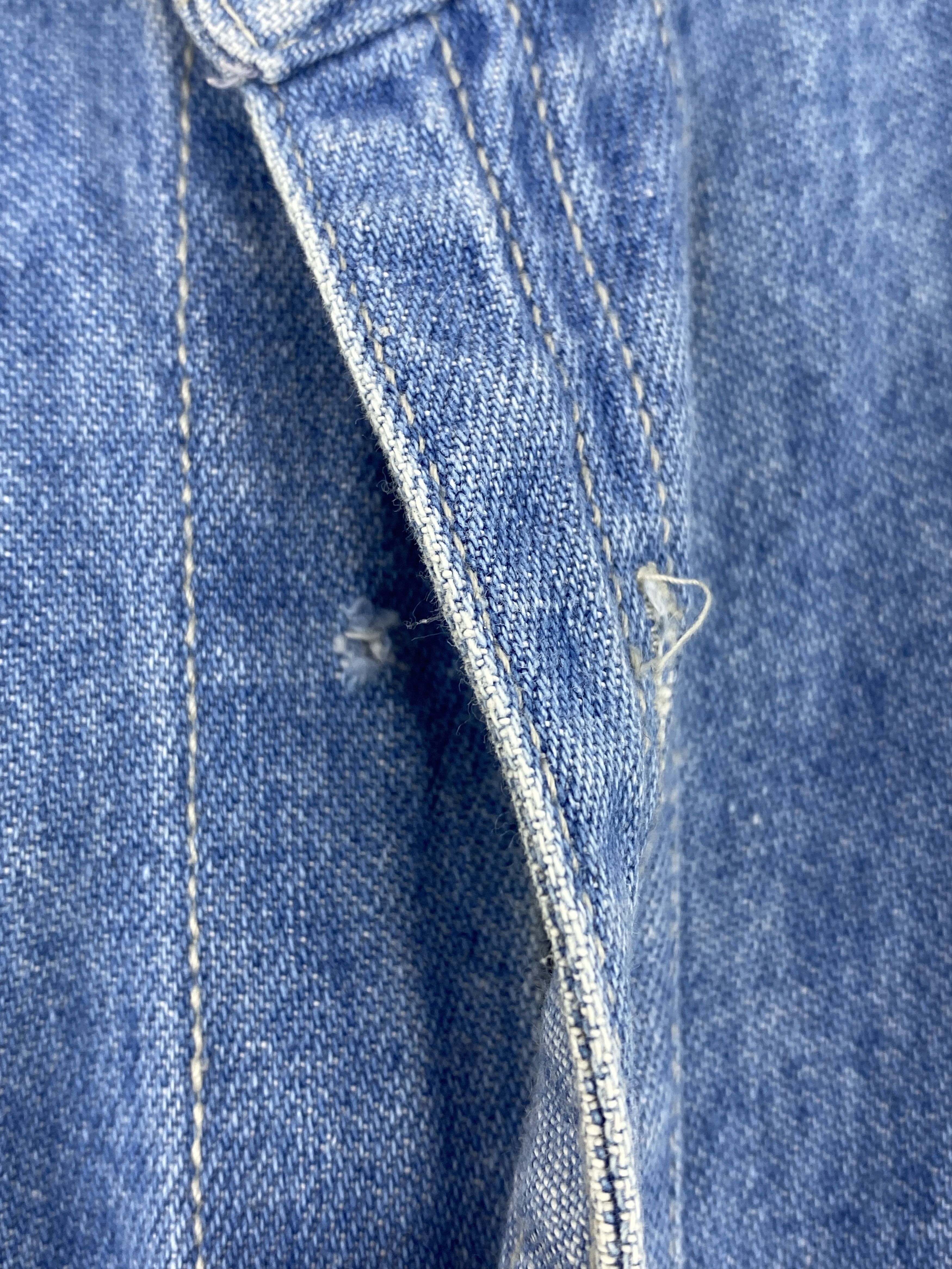 Levi's × Vintage Vintage Levi's Strauss Double Pocket Denim Shirt J1875 Size US M / EU 48-50 / 2 - 11 Thumbnail
