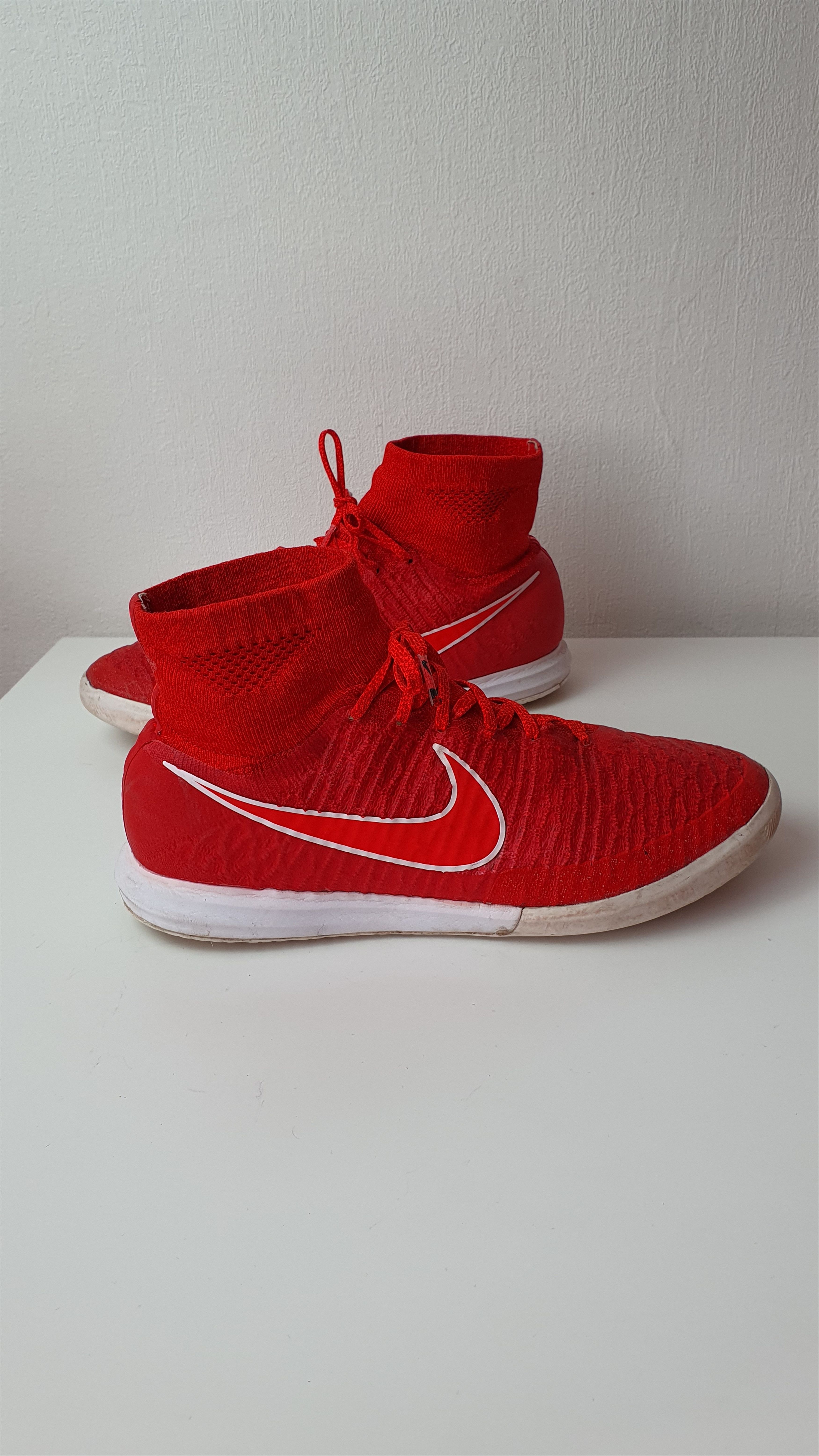 Nike Rare Vintage Football Caps Soccer Magistax Proximo718358 661 Size US 8 / EU 41 - 6 Thumbnail
