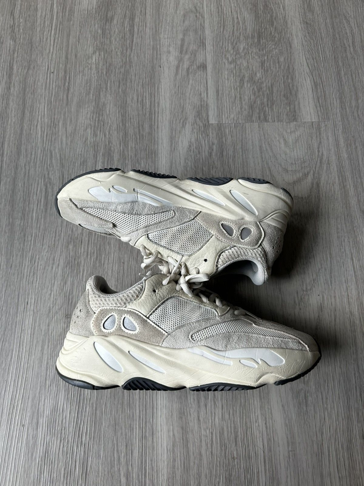 adidas gazelle silver green womens adidas Yeezy Boost 700 Analog 2019 (EG7596) Men's Size 8-13  Solestage