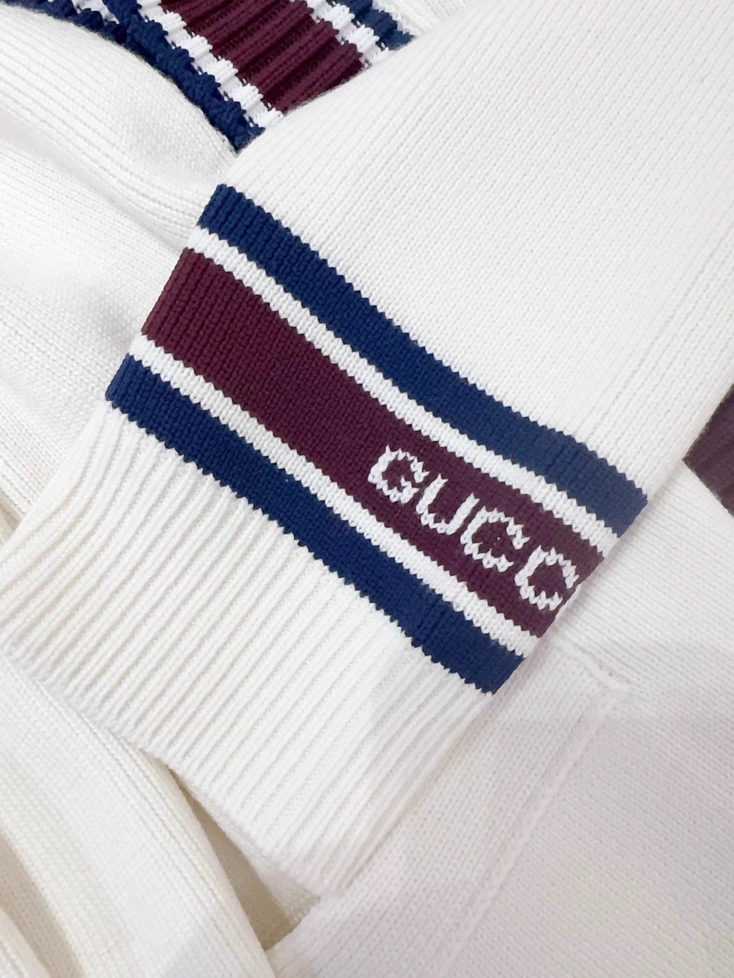 Gucci Gucci 25 SS Preppy Cardigan M New With Tags Cuff Logo Size M / US 6-8 / IT 42-44 - 5 Thumbnail