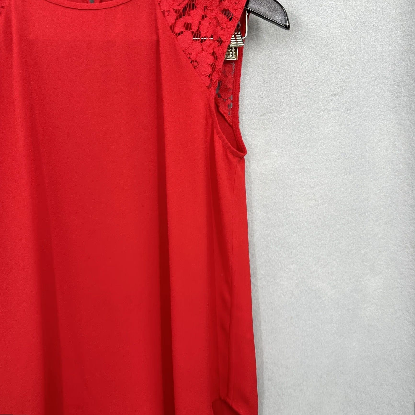 J.Crew J.CREW Blouse Womens 00 Sleeveless Lace Shoulder Red Preppy Quiet Luxury READ Shirt Women 00 Red Preppy 90s, 2000s Men? Size XXS / US 00 / IT 34 - 3 Thumbnail