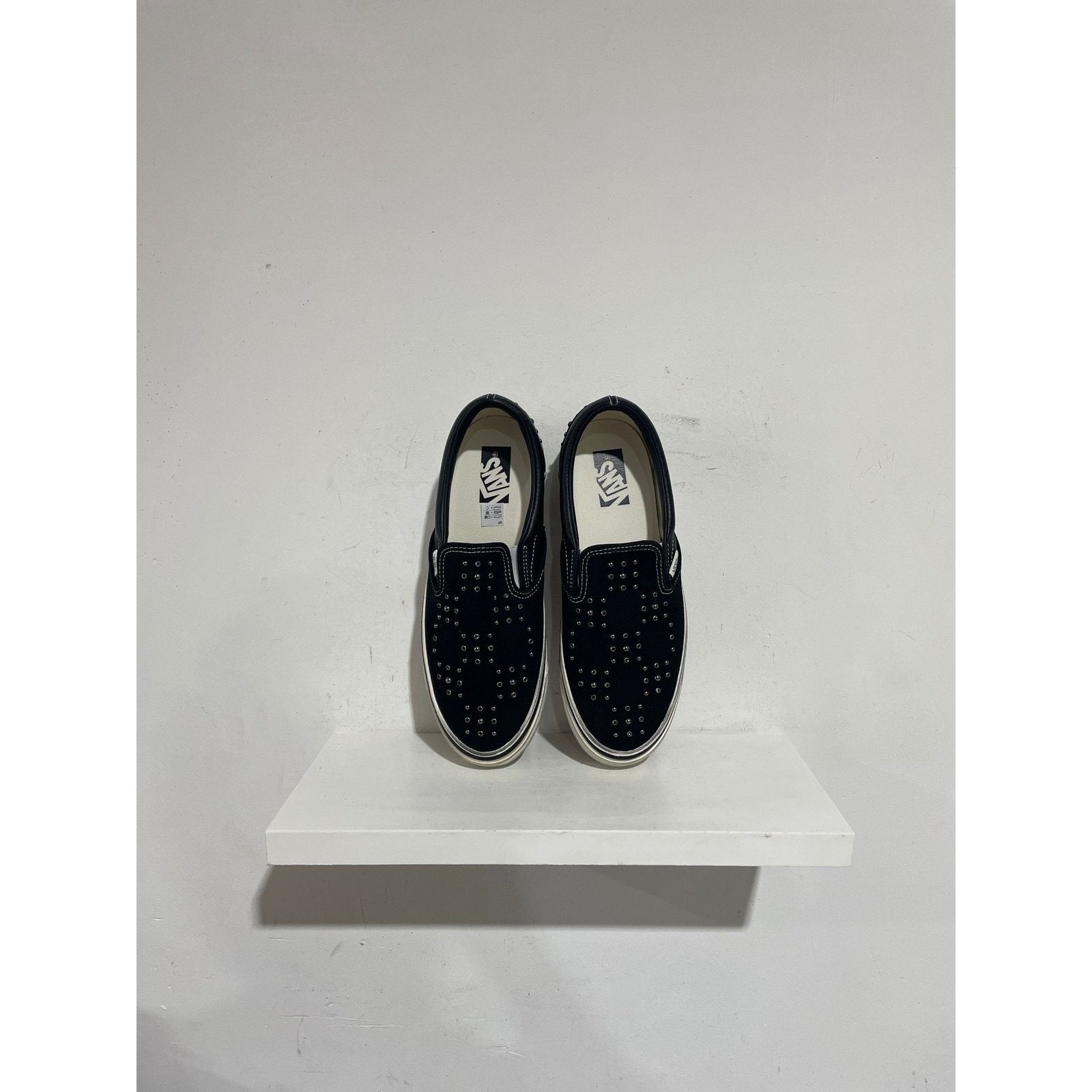 Vans VANS LX CLASSIC SLIP-ON 98 PEARLIZED BLACKOUT SIZE 9.5 NEW Size US 9.5 / EU 42-43 - 3 Thumbnail