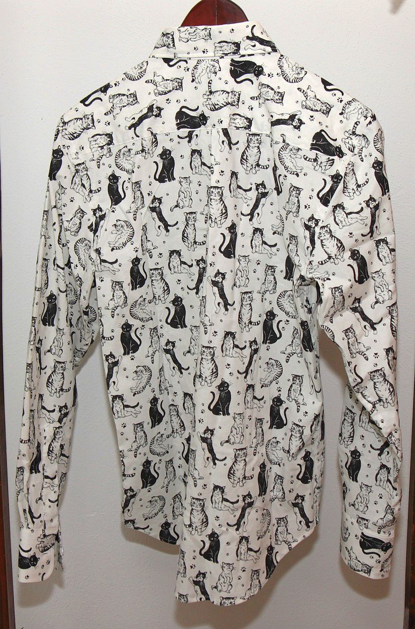 Naked & Famous Cute Cats Button Down Shirt Size US S / EU 44-46 / 1 - 5 Thumbnail