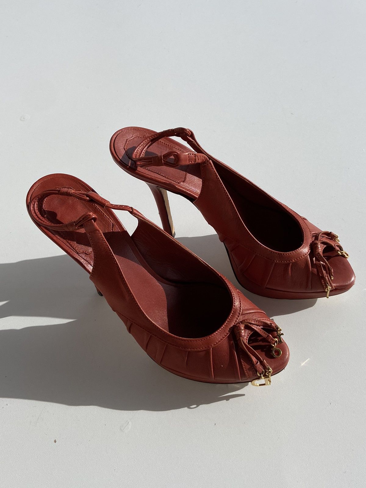 Christian Dior Monsieur Christian Dior vintage Heels brown patent leather Size US 6 / IT 36 - 1 Thumbnail