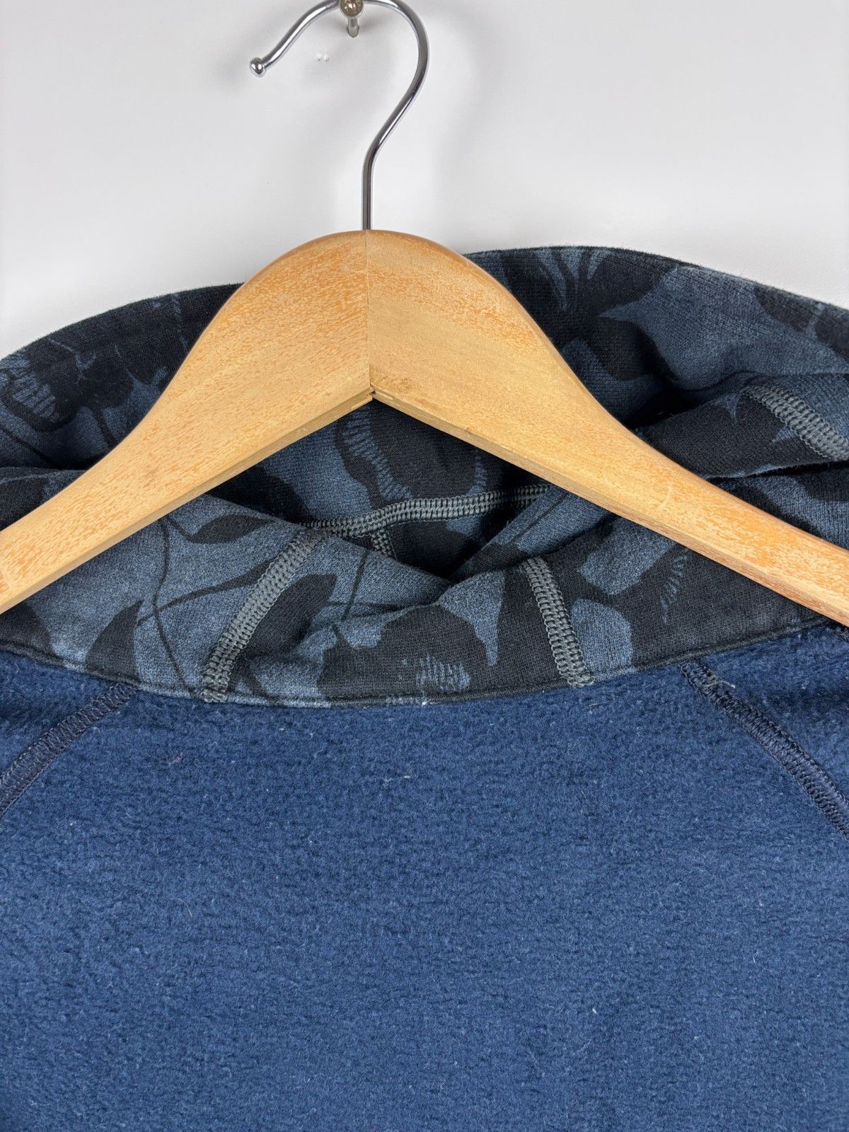 Lululemon Lululemon Scuba Floral Hoodie Cotton Blue Womens Size ~S Size S / US 4 / IT 40 - 8 Thumbnail