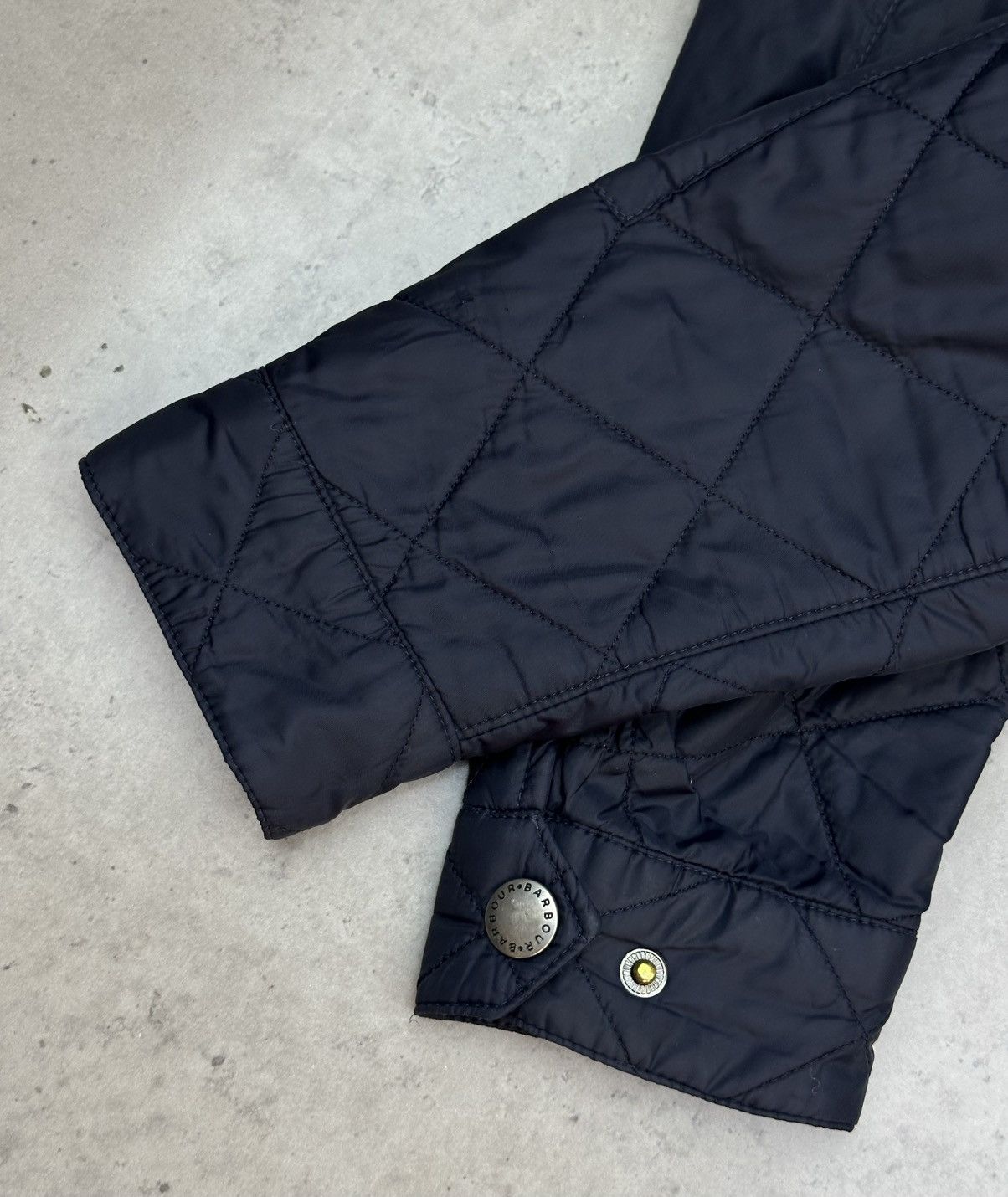 Barbour Barbour International Ariel Men’s Quilted Jacket Size L Navy Size US L / EU 52-54 / 3 - 8 Thumbnail