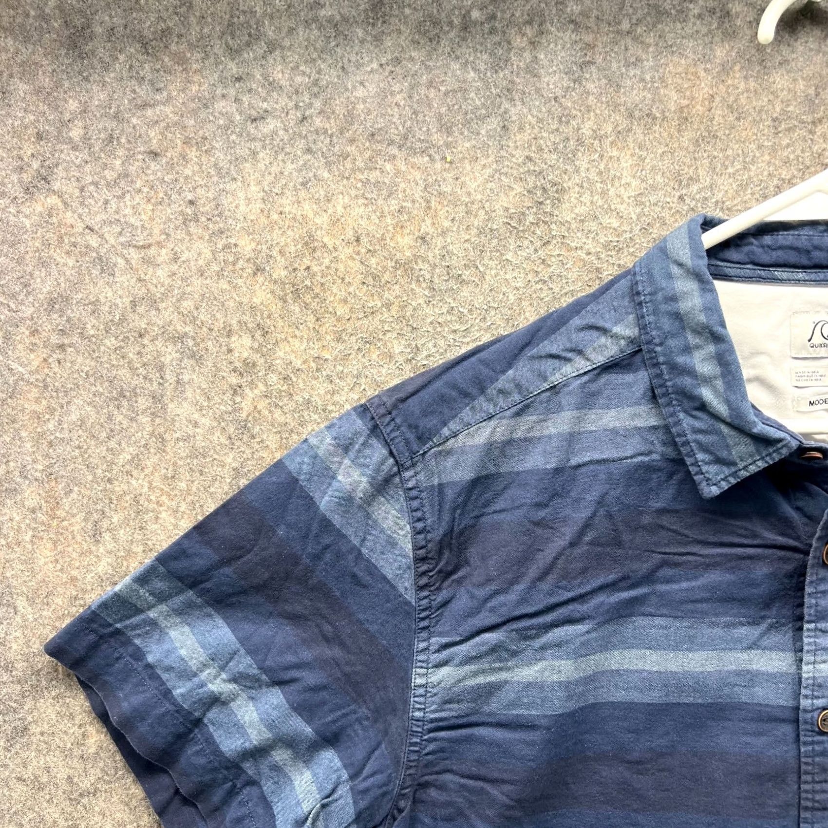 Quiksilver Quiksilver Shirt Mens L Blue Button-Down Short Sleeve Striped Casual Preppy Office Workwear Vintage Size US L / EU 52-54 / 3 - 7 Thumbnail