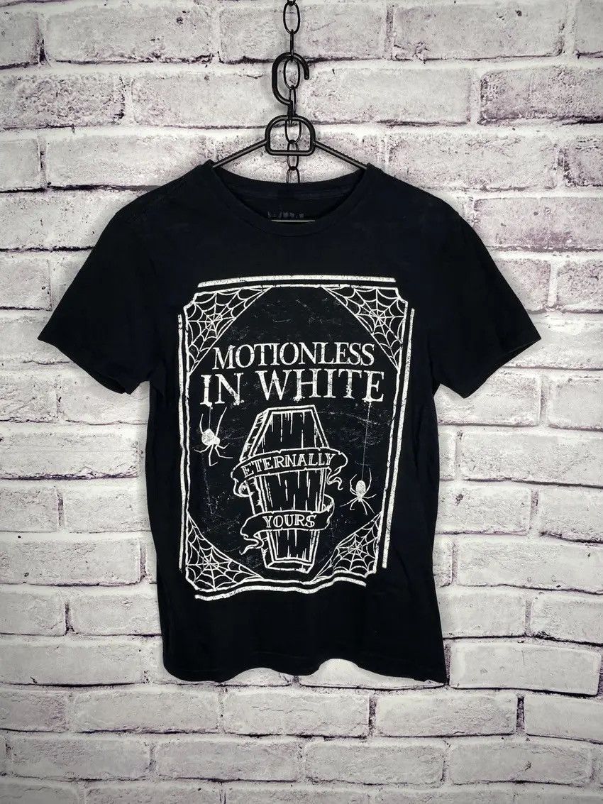 Band Tees MENS Motionless in white T-shirts big logo size S Band Tees Size US S / EU 44-46 / 1 - 1 Thumbnail