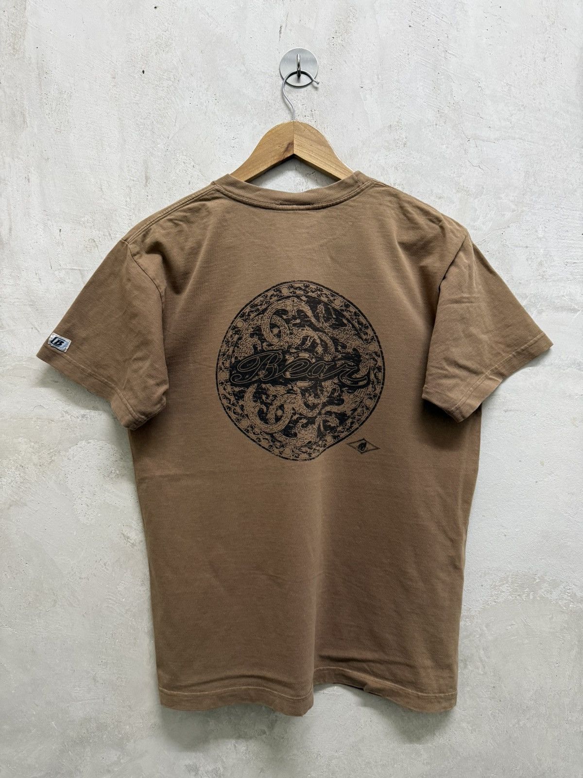 Vintage 2000s Faded Bear Surf Legend Hawaiian Tees Size US S / EU 44-46 / 1 - 1 Thumbnail