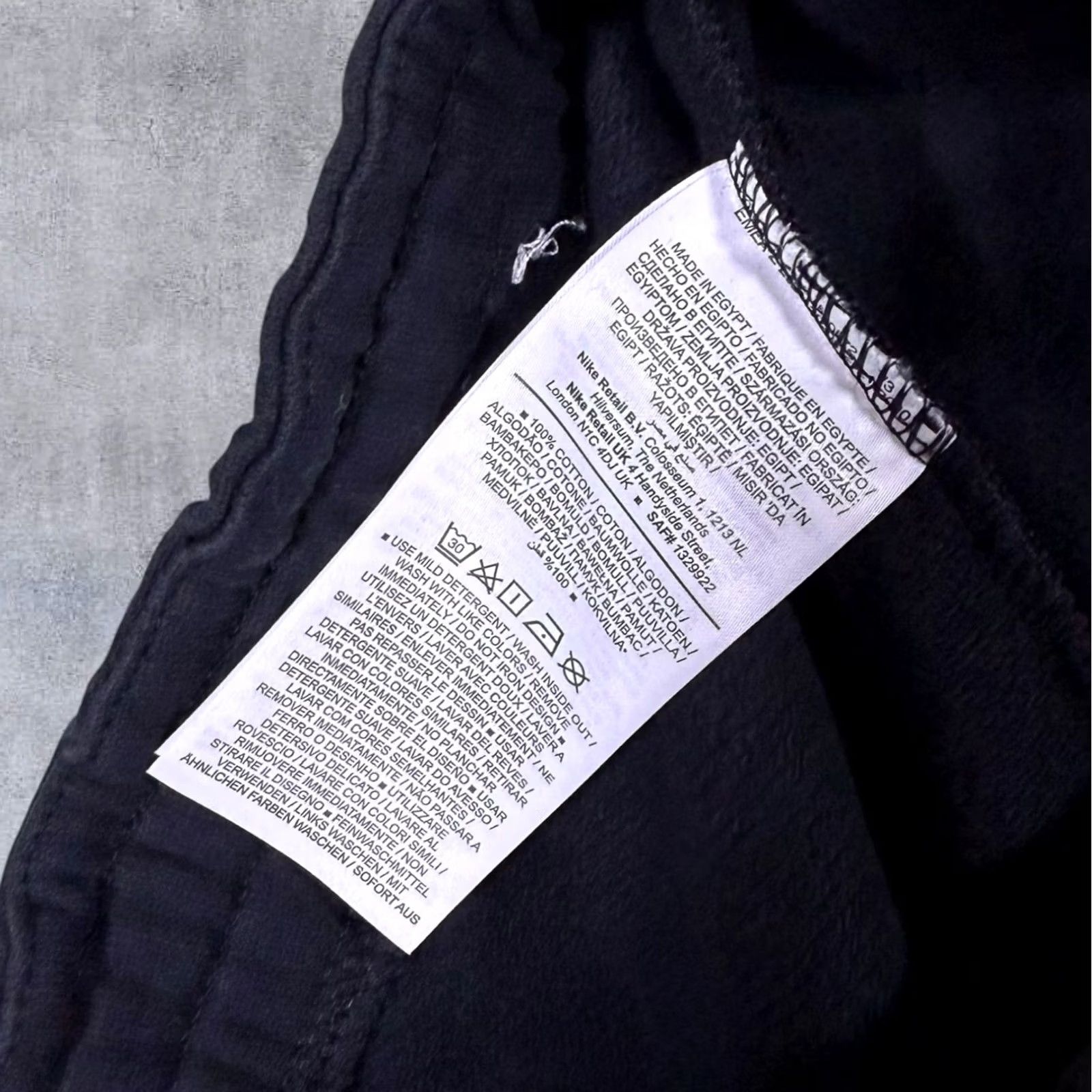 Nike Nike Classic Embroidered Mini Swoosh Logo Black Drawstring Sweat Shorts Small Men Shirt Hoodie? Size US 29 - 5 Thumbnail