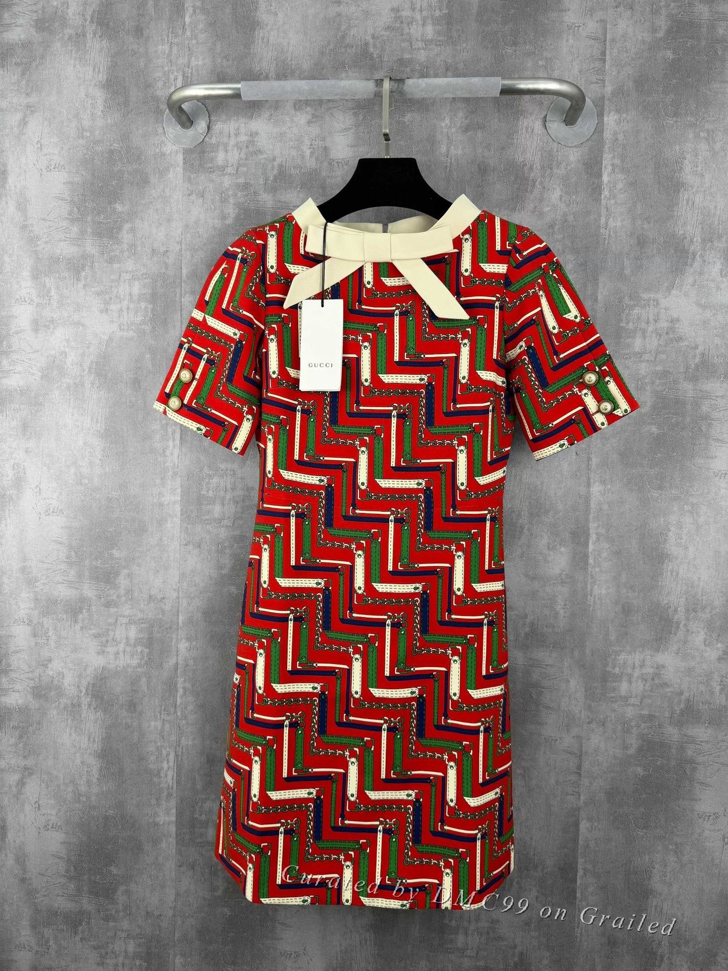 Gucci Gucci Pearl Gold Buckle Bow Chain Dress Size S / US 4 / IT 40 - 1 Thumbnail