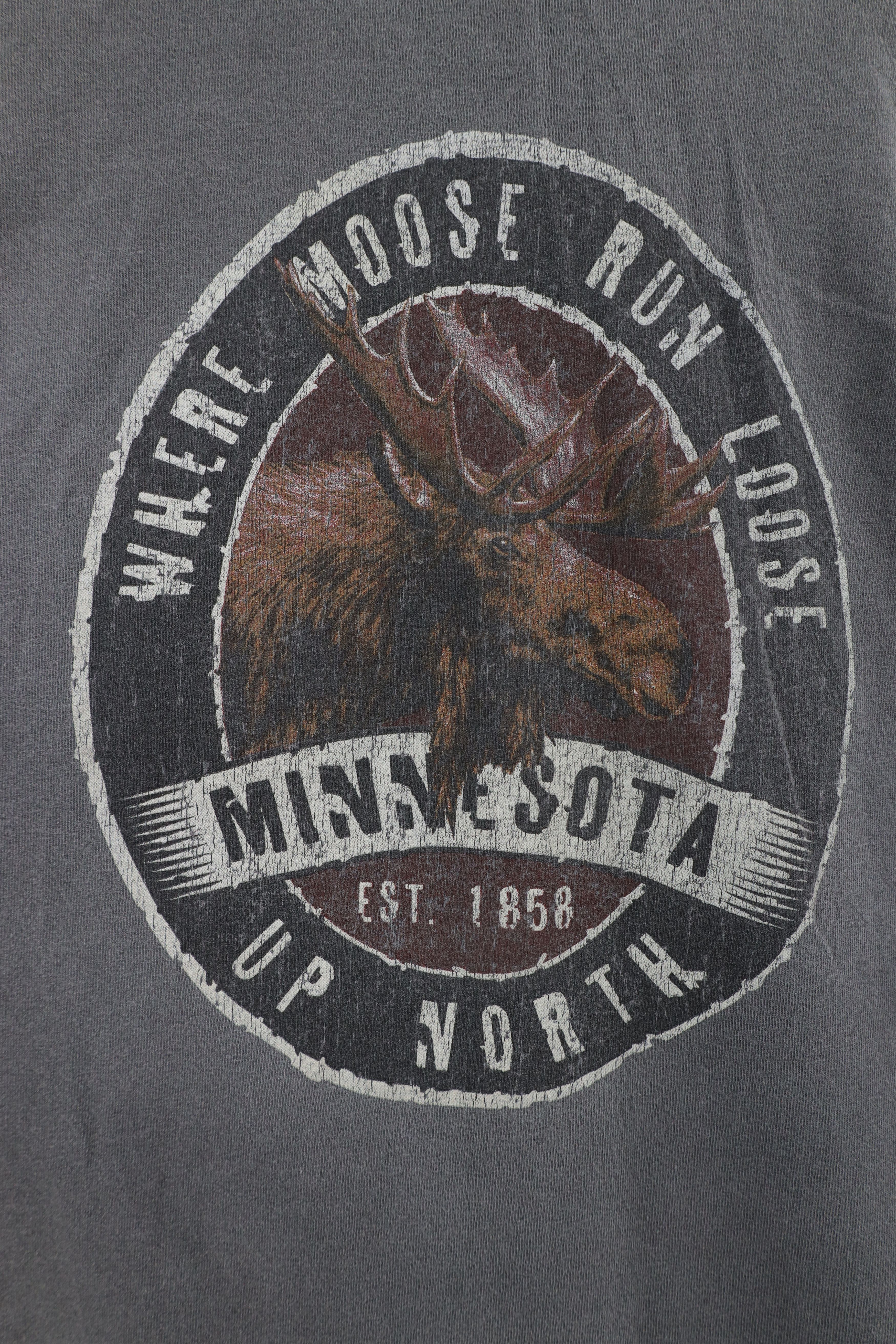 Vintage Vintage Streetwear Pigment Dye Minnesota Moose T-Shirt Size US XL / EU 56 / 4 - 8 Thumbnail