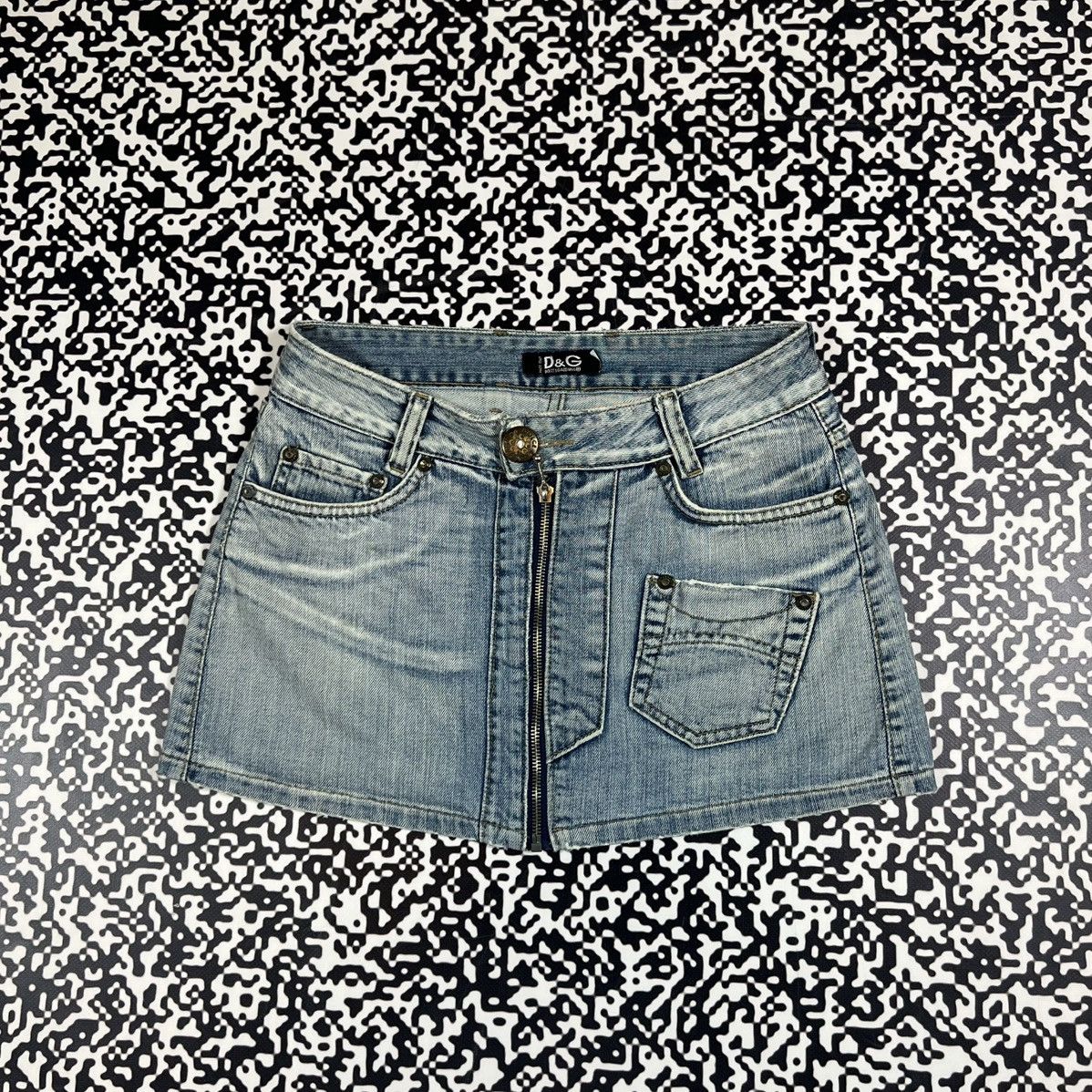 Dolce & Gabbana Vintage 90s D&G Dolce Gabbana Denim Mini Skirt Retro Luxury Size 28" / US 6 / IT 42 - 3 Thumbnail