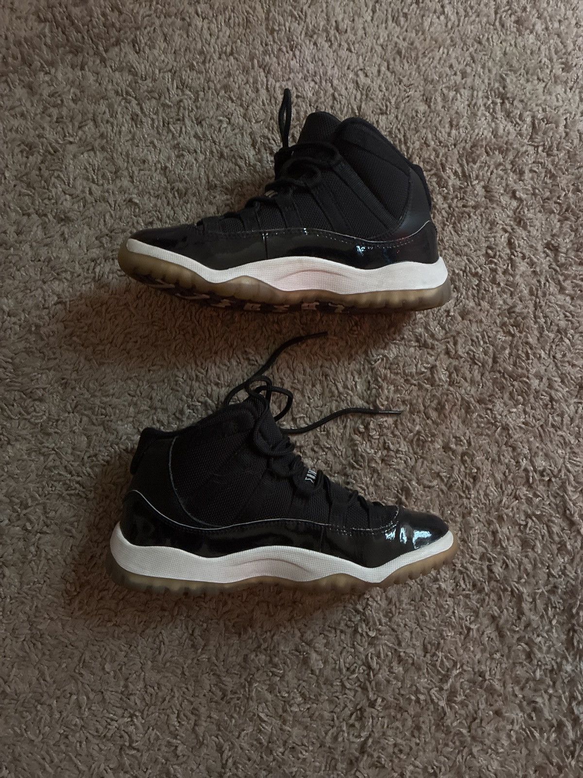 Jordan Brand Air Jordan 11 Retro ‘Space Jam’ 2016 Size US 5 / EU 37 - 2 Thumbnail