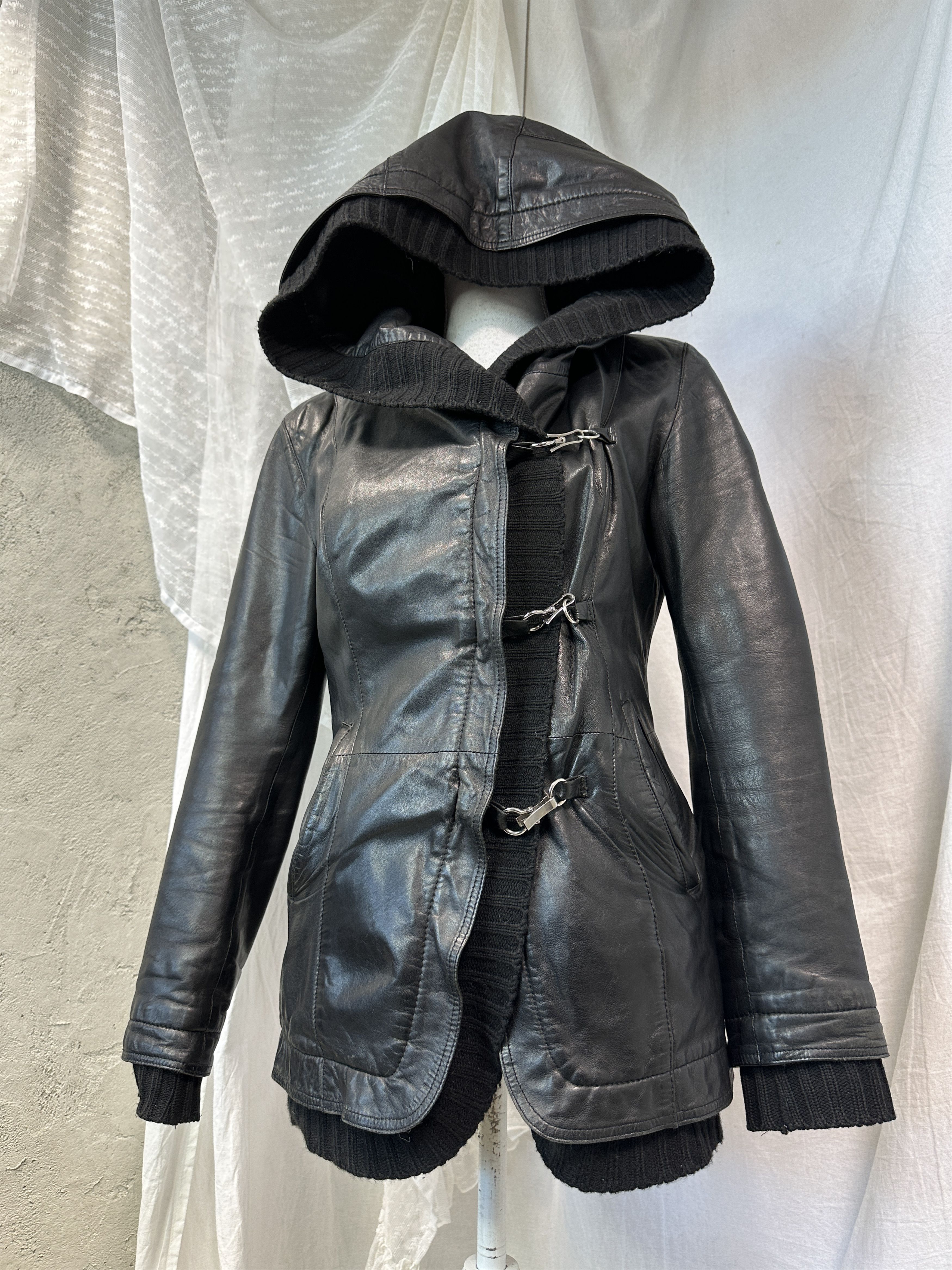 Vintage Vintage Avant Garde Grunge Leather Big Collar Jacket Y2K Size M / US 6-8 / IT 42-44 - 1 Thumbnail