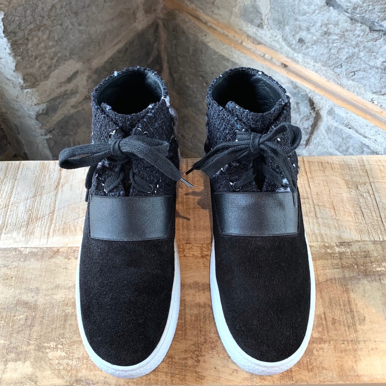 Chanel Chanel Black Suede Tweed Desert High-top Sneakers Size US 9 / EU 42 - 2 Thumbnail