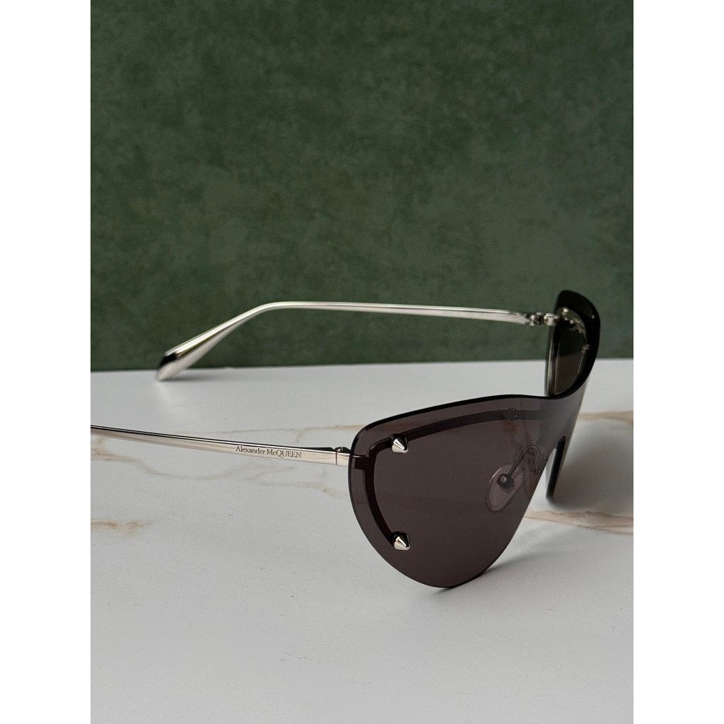 Alexander McQueen NEW Alexander McQueen AM0413S Studded Cat Eye Sunglasses Size ONE SIZE - 6 Thumbnail