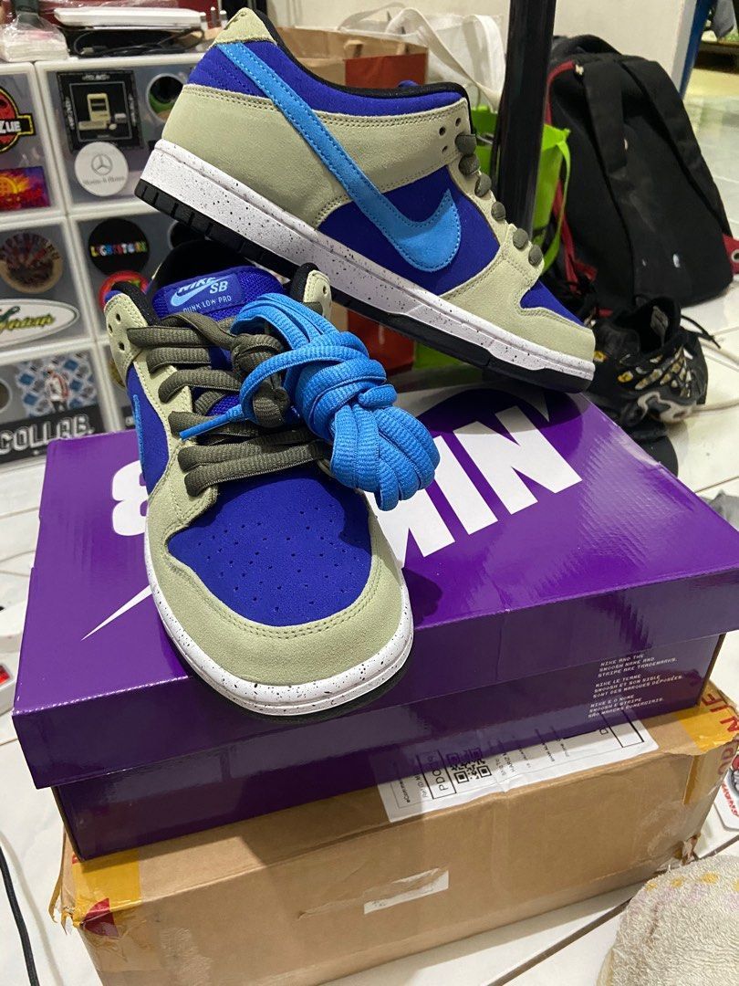 Nike SB Nike SB Dunk Low "Celadon" | UK7.5 / US8 | OG Box + Laces Size US 8.5 / EU 41-42 - 9 Thumbnail