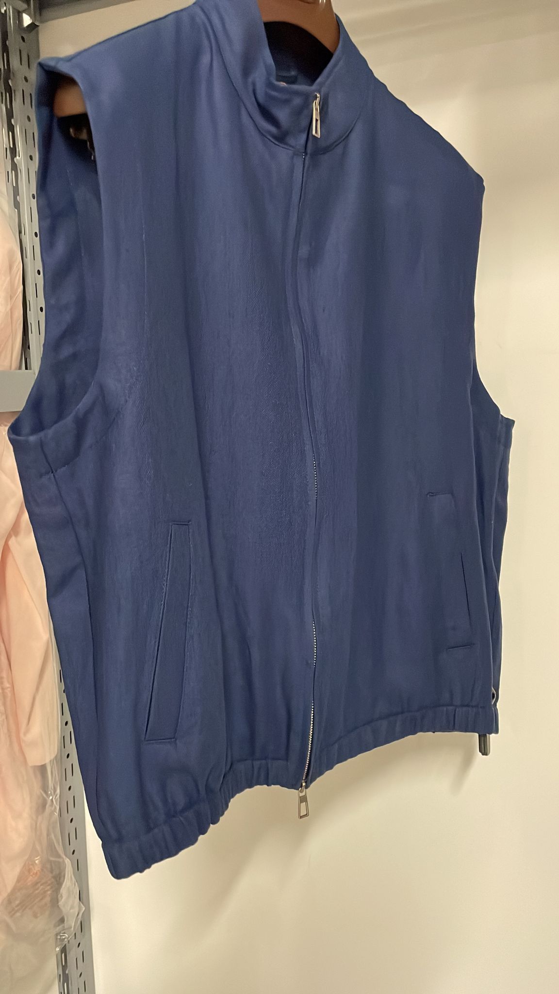 Loro Piana o1srvl11e0325 Vest in Navy Blue Size US XL / EU 56 / 4 - 1 Thumbnail