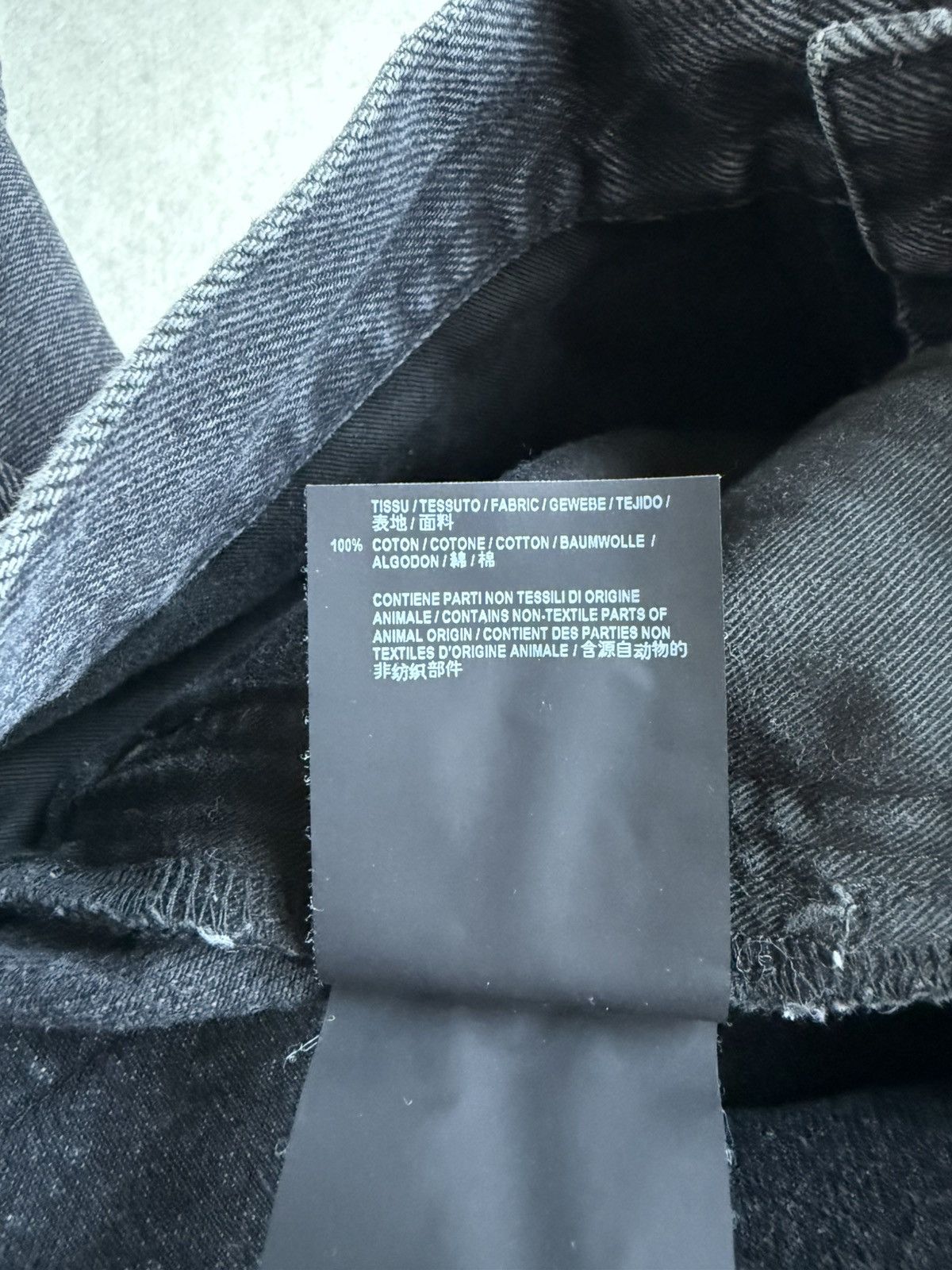 Saint Laurent Paris FW18 Saint Laurent dark grey black denim jeans distressed 32 Size US 32 / EU 48 - 25 Thumbnail