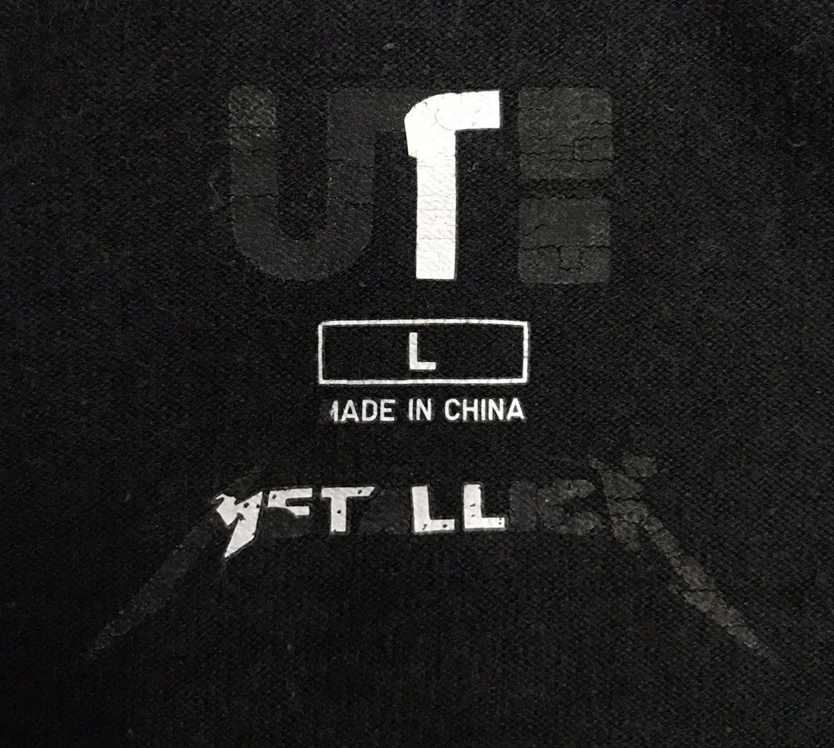 Metallica × Uniqlo Vintage Uniqlo Metallica Shirt Size US L / EU 52-54 / 3 - 6 Thumbnail