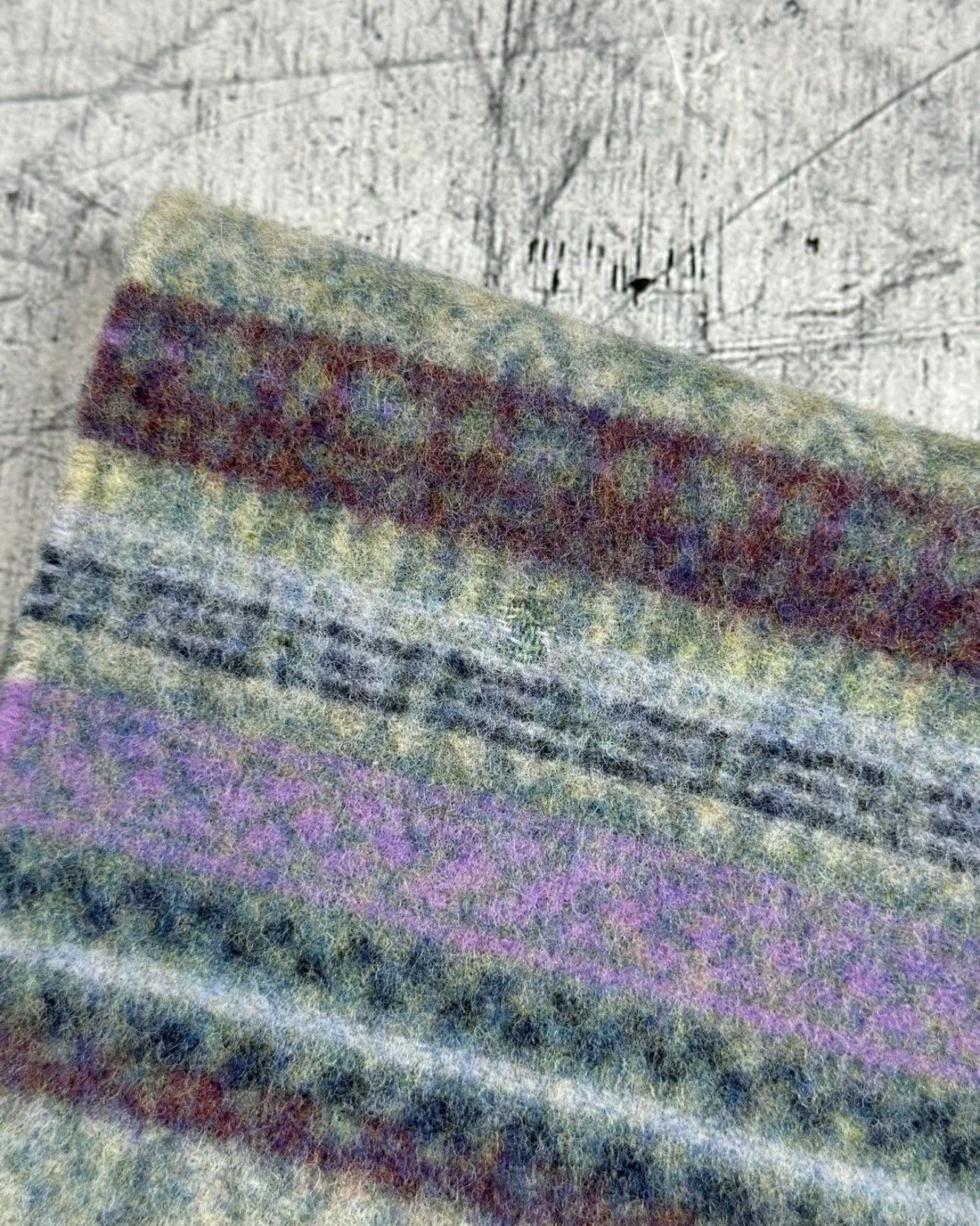 Barbour Barbour 100% Lambs wool Fair Isle Scarf Gray Purple Fringe Size ONE SIZE - 10 Thumbnail
