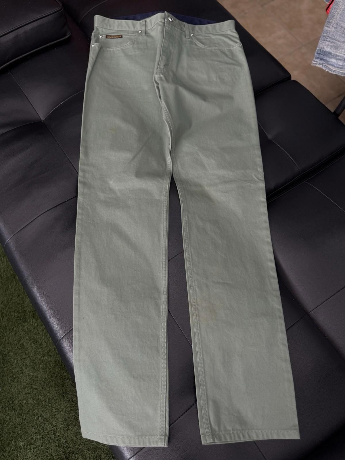 Louis Vuitton Authentic Louis Vuitton Green Denim Jeans Pants Size 34 Size US 34 / EU 50 - 1 Thumbnail