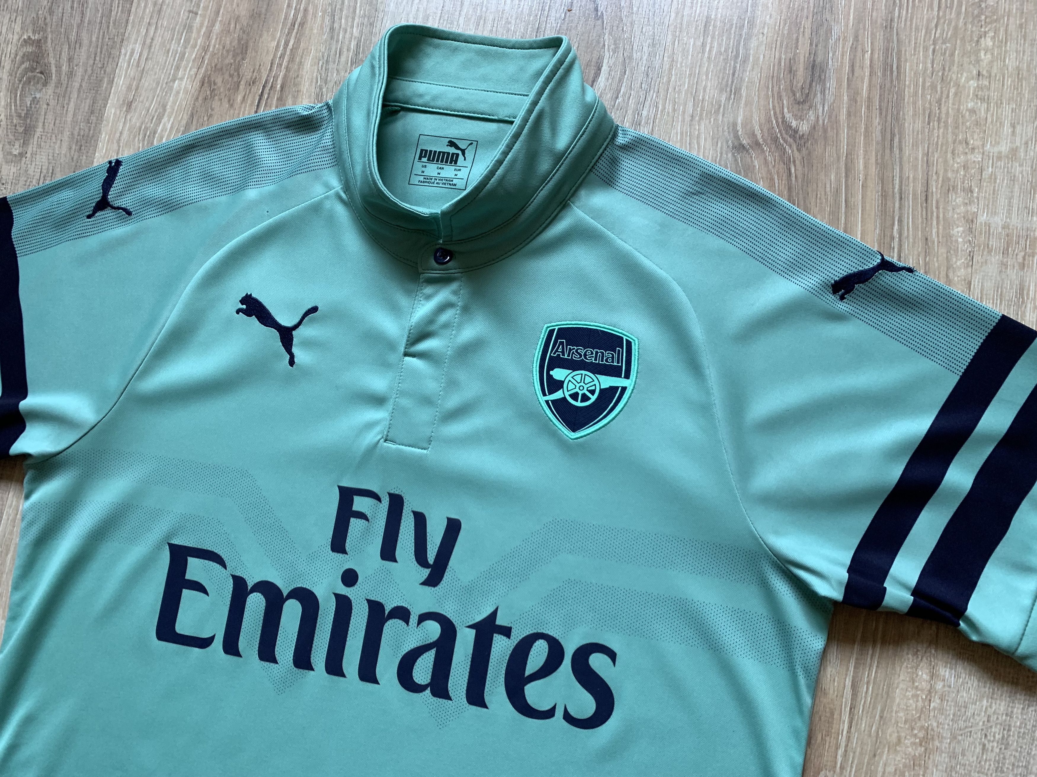 Puma Puma Arsenal London Third Football Jersey 2018-2019 Size US M / EU 48-50 / 2 - 4 Thumbnail