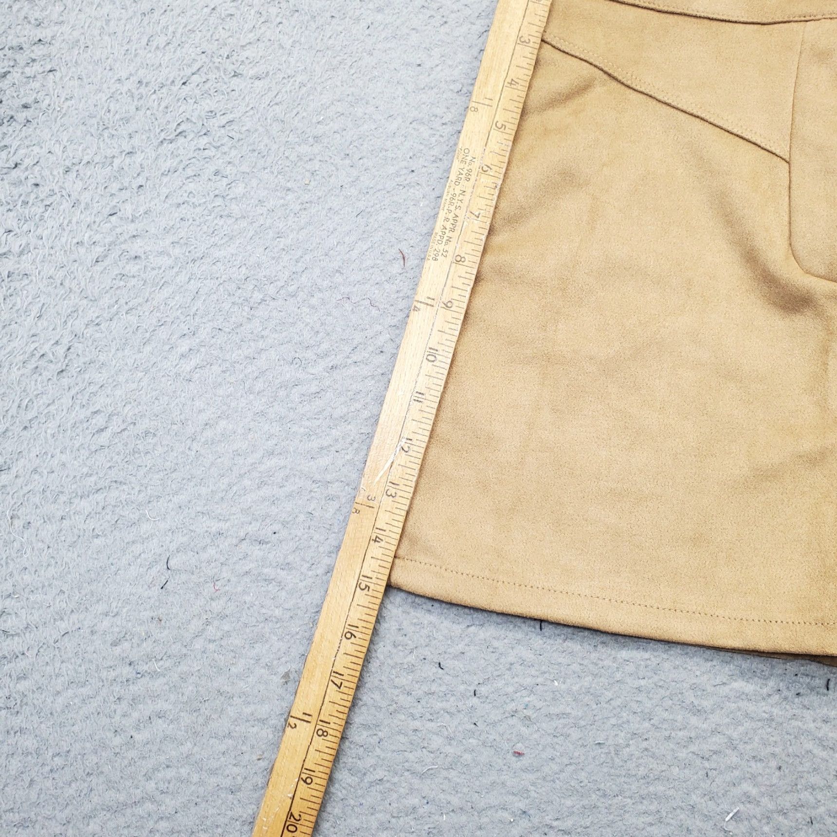 Vintage Pull&Bear Mini Skirt Womens Size S Brown Faux Suede Boho Chic Western High Waist Skirt Womens Small Brown 90s Style Fashion Girl Mens Girls Size 28" / US 6 / IT 42 - 3 Thumbnail