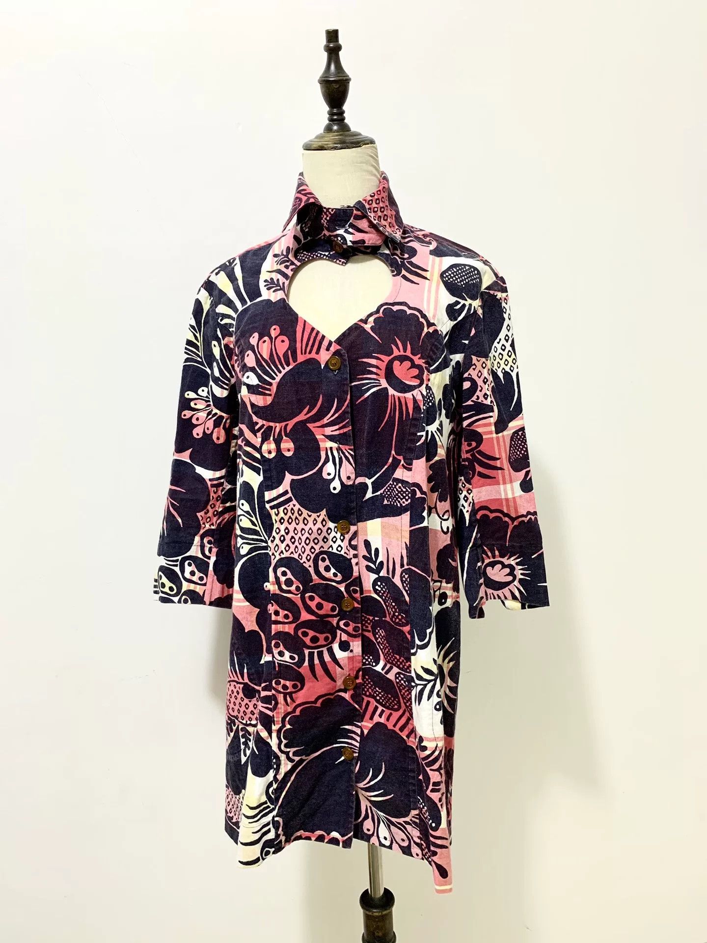 Vivienne Westwood Vivienne Westwood Floral Heart Shirt Size S / US 4 / IT 40 - 1 Thumbnail