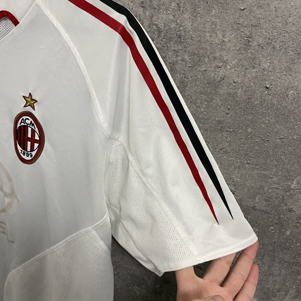 Adidas Vintage Adidas Milan 2004/2005 Football Shirt Soccer Jersey Size US S / EU 44-46 / 1 - 6 Thumbnail