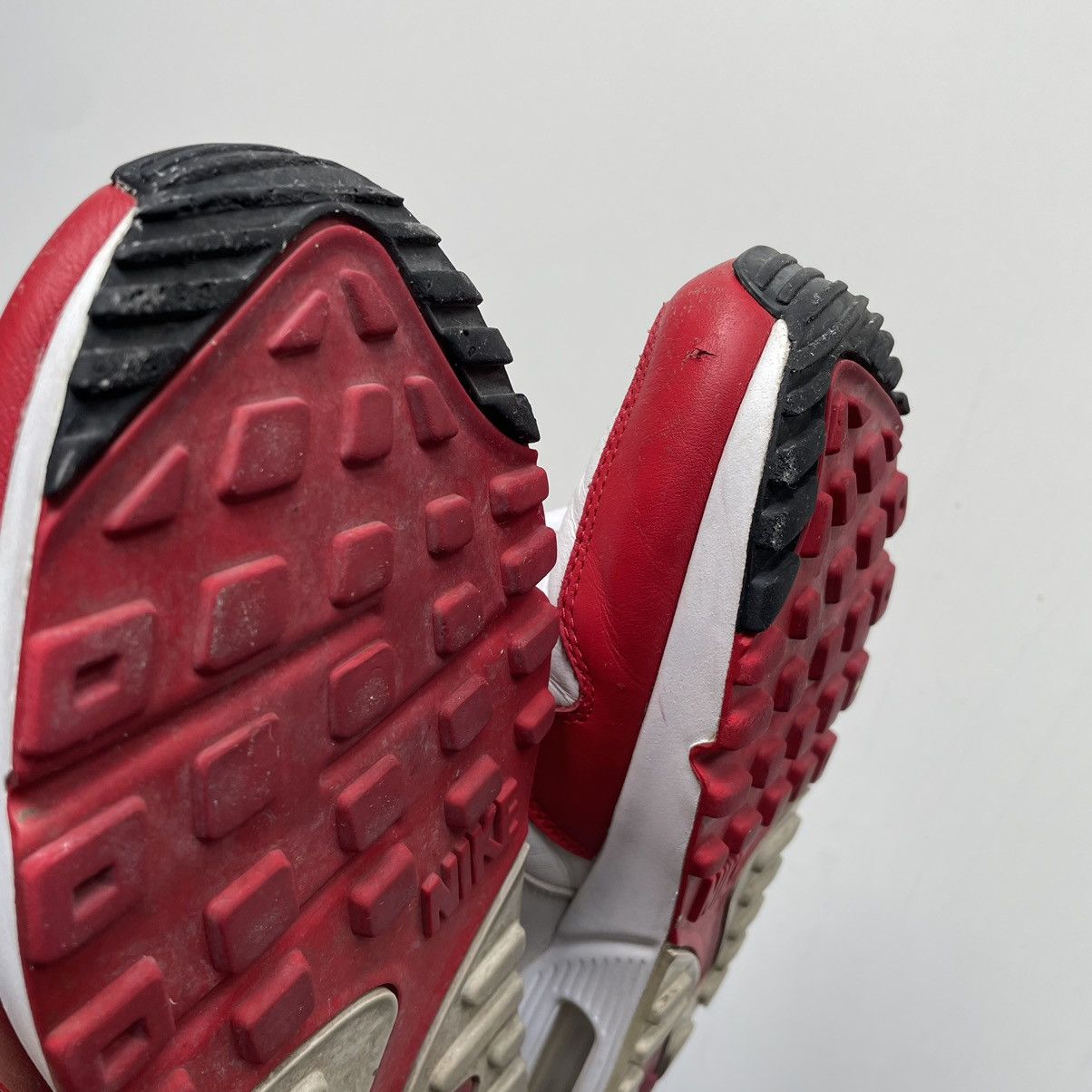 Nike × Vintage Vintage 2018 Nike Air Max 1 University Red Size 8 Rare Size US 8 / IT 38 - 7 Thumbnail