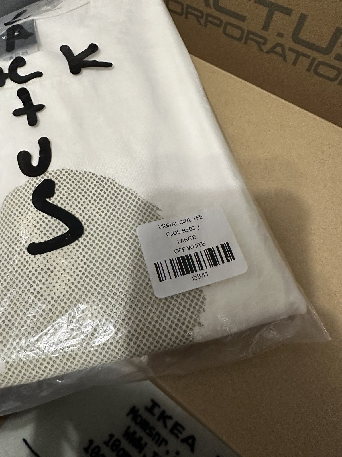 Travis Scott Travis Scott Cactus Jack Digital Girl Tee (White) Size US L / EU 52-54 / 3 - 3 Thumbnail