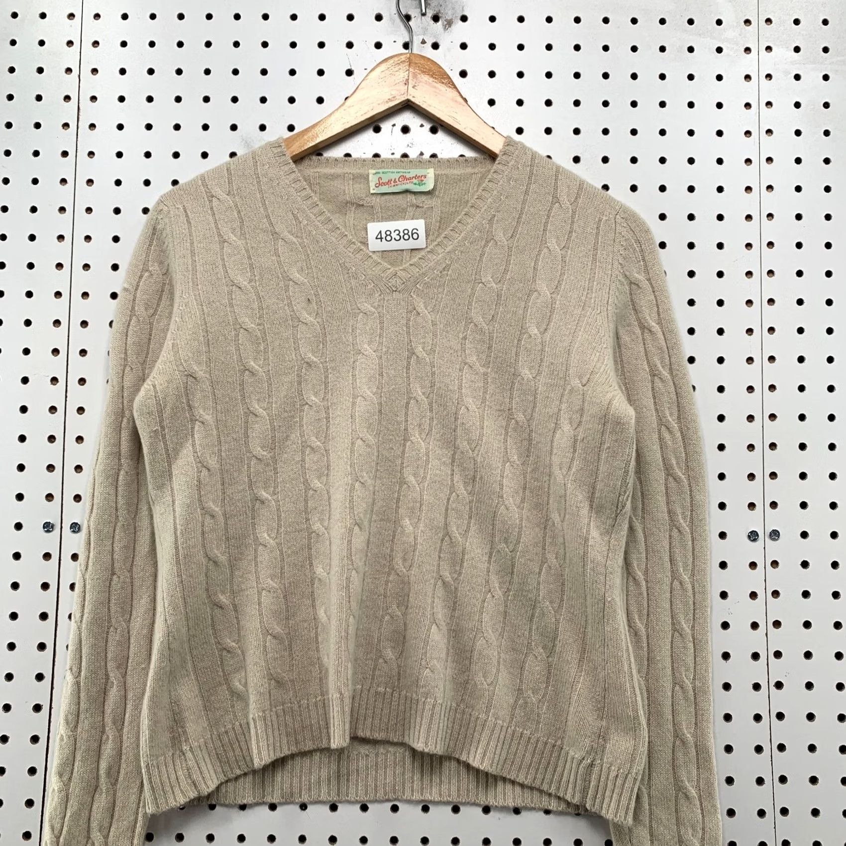 Vintage VINTAGE Scott Charters Cashmere Sweater Women M Beige Cable Knit V Neck Pullover Size M / US 6-8 / IT 42-44 - 4 Thumbnail