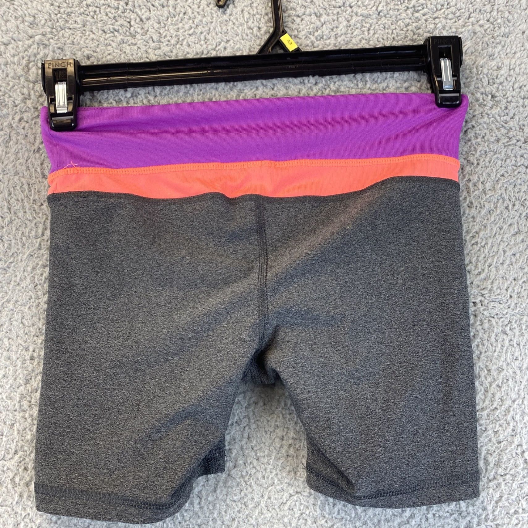 Champion Champion Shorts Women's XS Gray Purple Pink Spandex Breathable Comfort Compression Lightweight Slimming Easy Care Womens Size 26" / US 2 / IT 38 - 7 Thumbnail