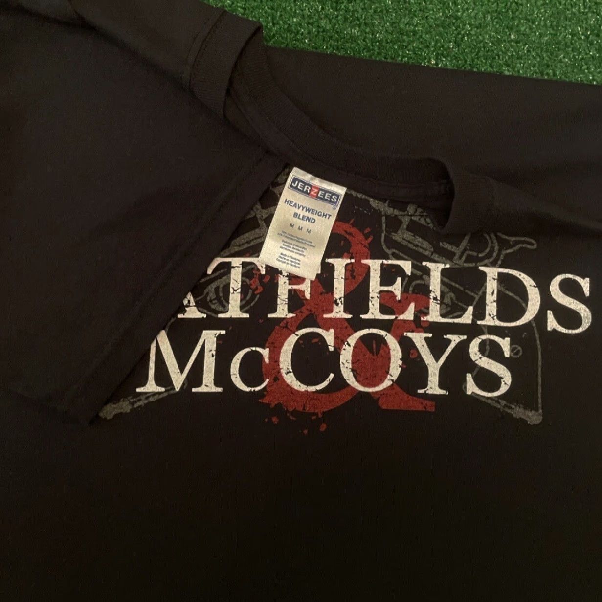 Vintage VINTAGE Hatfield McCoys Them Fighting Words VTG Shirt Mens M Horror Black 90s Punk Grunge Hip Hop 90s Mens Shirt Size US M / EU 48-50 / 2 - 3 Thumbnail