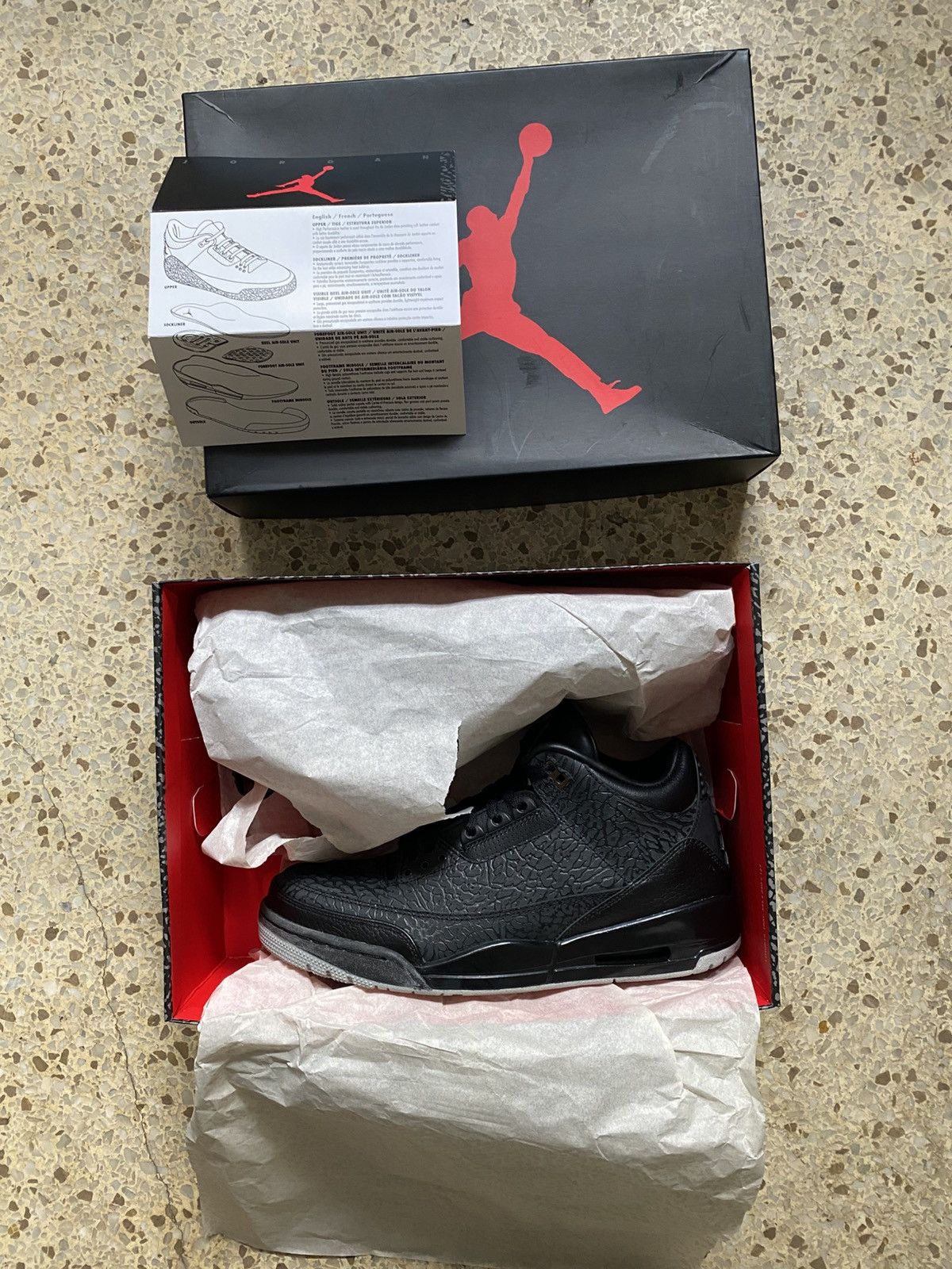 Air Jordan Black Flip