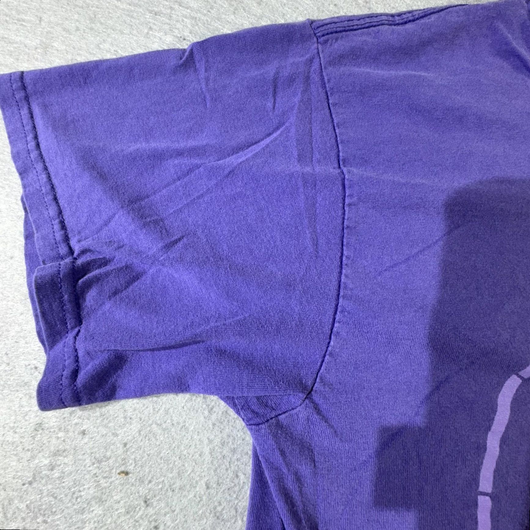 Vintage VINTAGE WWE Neville T-Shirt Mens Large Cotton Short Sleeve Tee Sports Pop Culture Purple Dawn of the Altitude Era Size US L / EU 52-54 / 3 - 4 Thumbnail