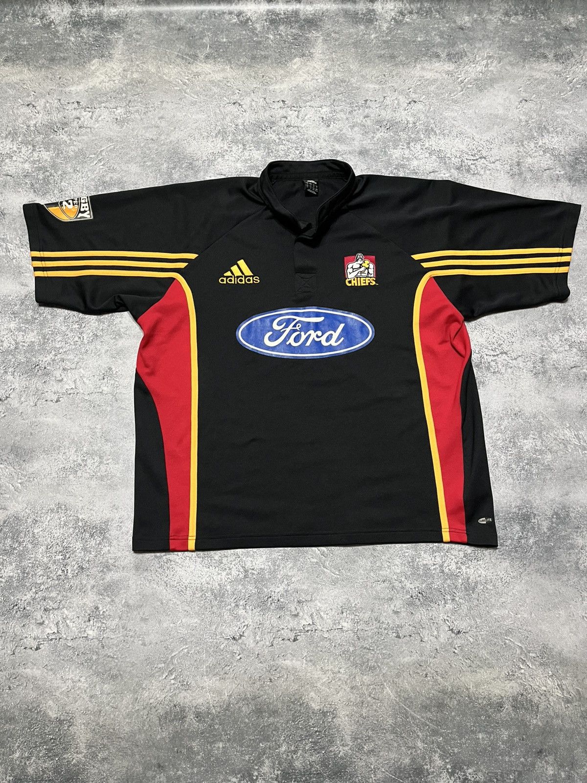 Adidas 2004 Y2K adidas rugby jersey ford chiefs rare Size US L / EU 52-54 / 3 - 1 Thumbnail