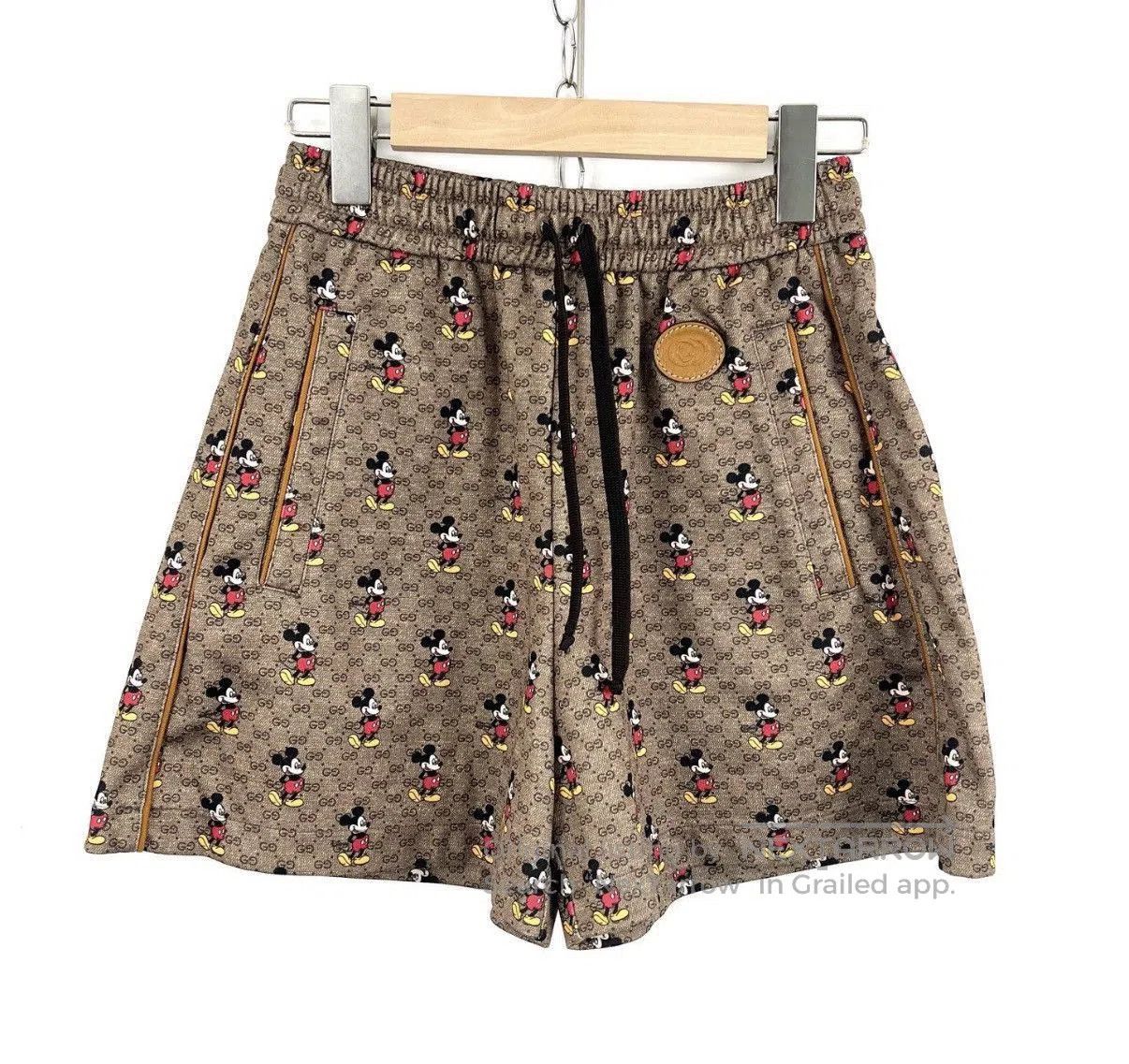 Gucci Beige Mickey Mouse Print Drawstring Shorts Size 30. Size US 30 / EU 46 - 1 Thumbnail