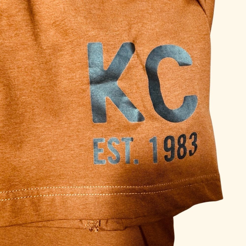 Kenneth Cole NWT New Kenneth Cole Light Brown Cotton Logo T-Shirt Size 3 Size US XXL / EU 58 / 5 - 4 Thumbnail