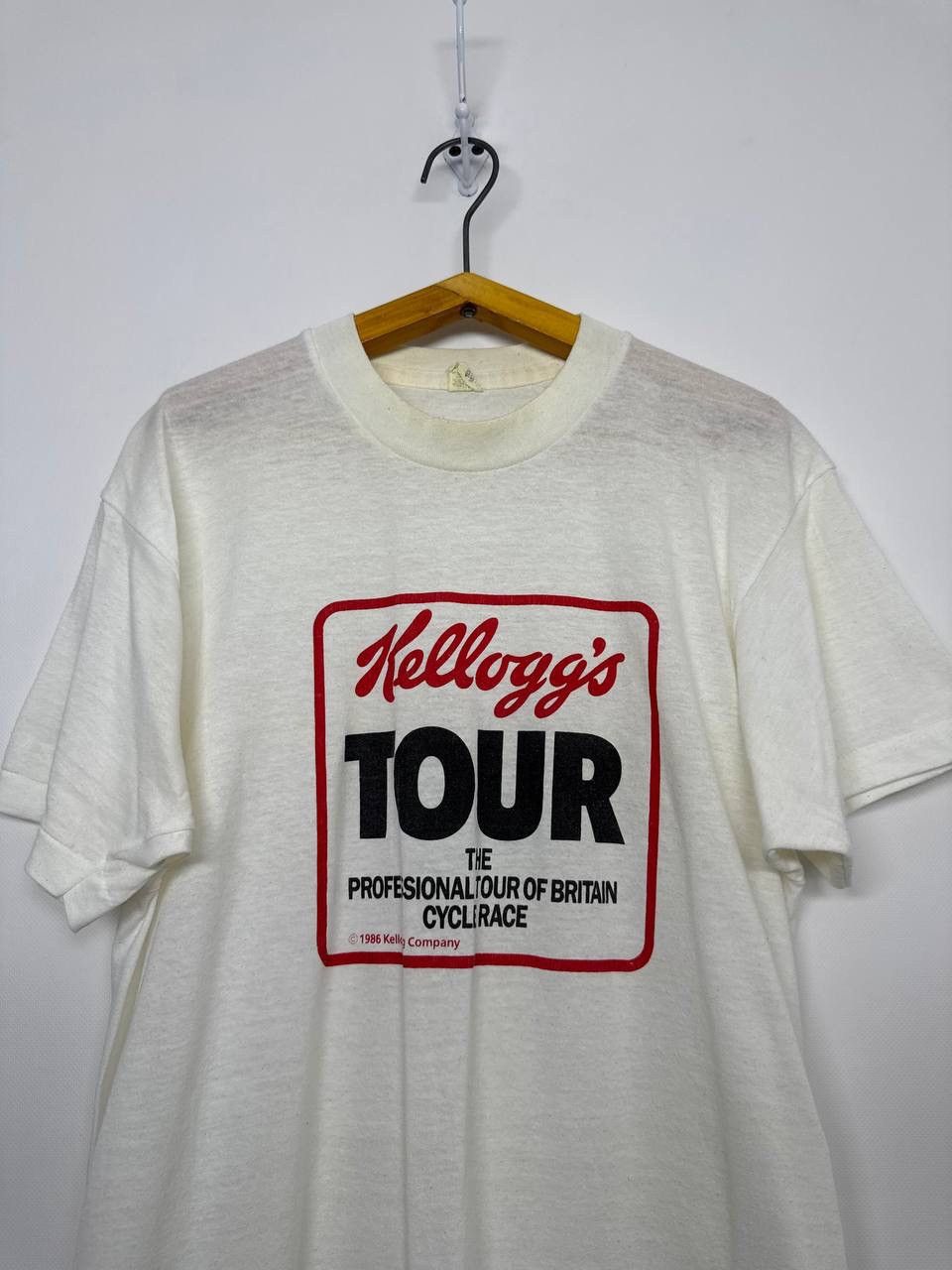 Vintage Vintage Y2k Kellogs Tour of Britain Cycling T Shirt Jersey Size US L / EU 52-54 / 3 - 2 Thumbnail