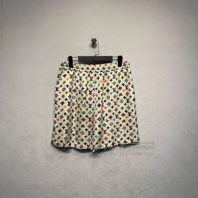 Louis Vuitton Louis Vuitton size US 48 Color logo printed shorts Size US 32 / EU 48 - 2 Thumbnail
