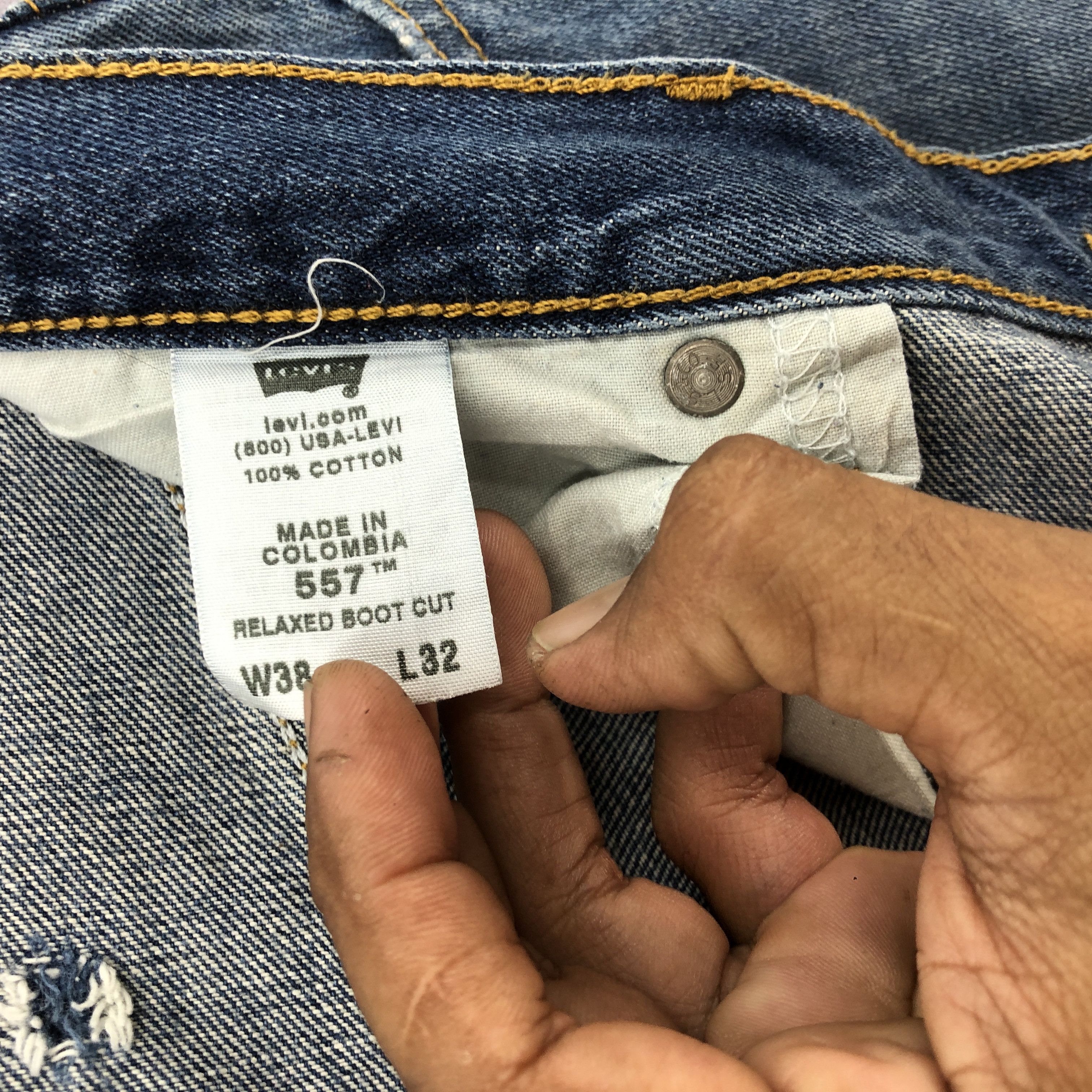 If Six Was Nine Vintage Levis 557 Flare Jeans Levi's Bell Bottom Denim Size US 38 / EU 54 - 12 Thumbnail