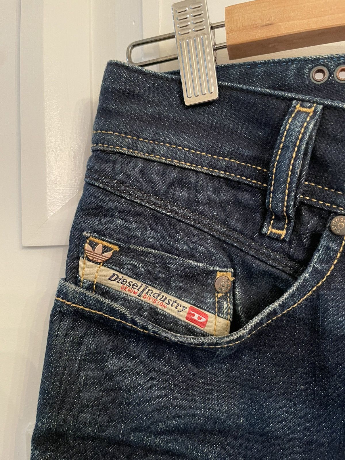 Diesel Diesel x Adidas ADI-POIAK wash navy jeans Size US 28 / EU 44 - 2 Thumbnail