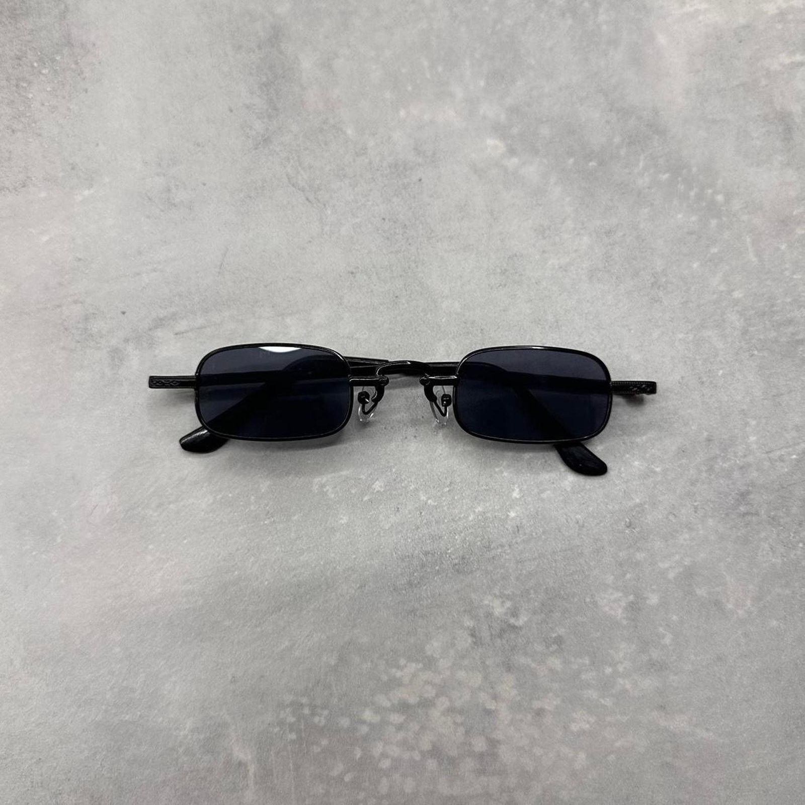 Other Vintage style black oval frame Size ONE SIZE - 1 Thumbnail
