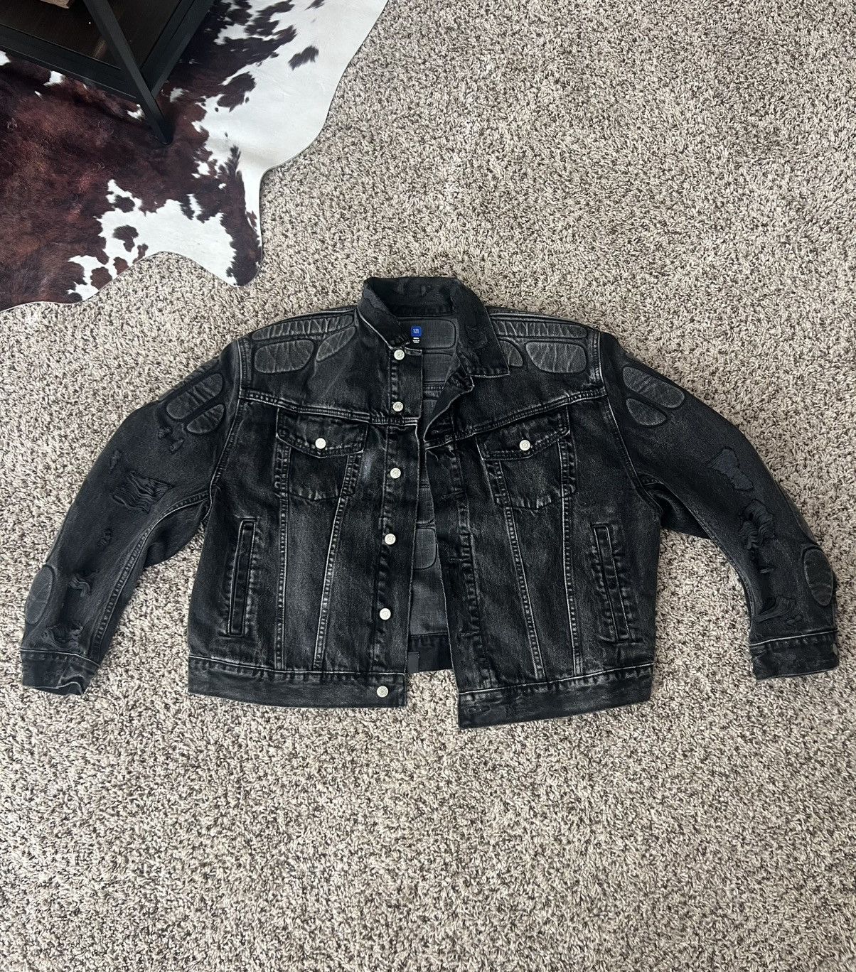 Balenciaga × Gap × Yeezy Yeezy Gap Padded Denim Jacket - Grey Wash 