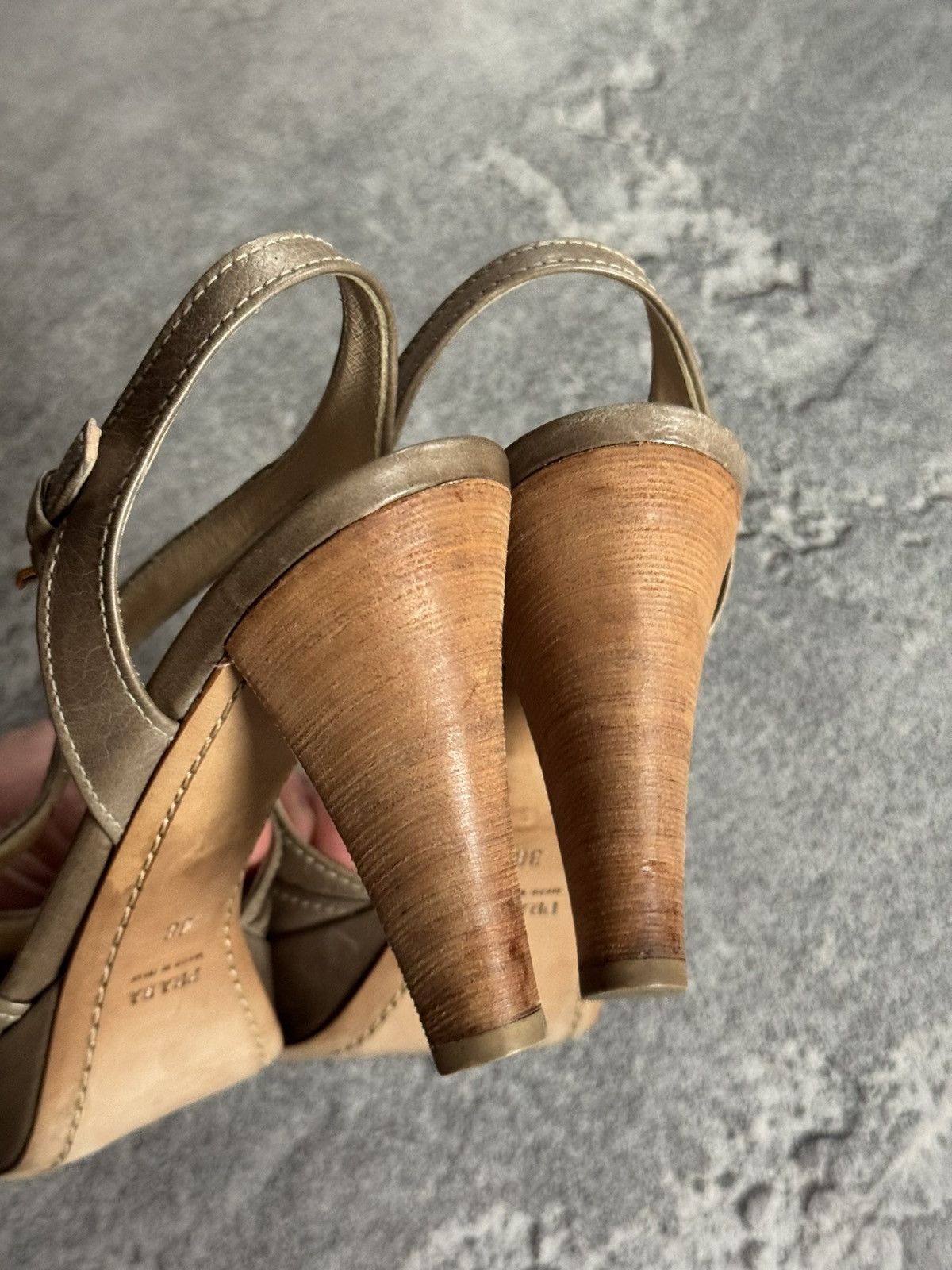 Prada Prada 38size sandals high heels shoes luxury old money 00s Size US 8 / IT 38 - 17 Thumbnail