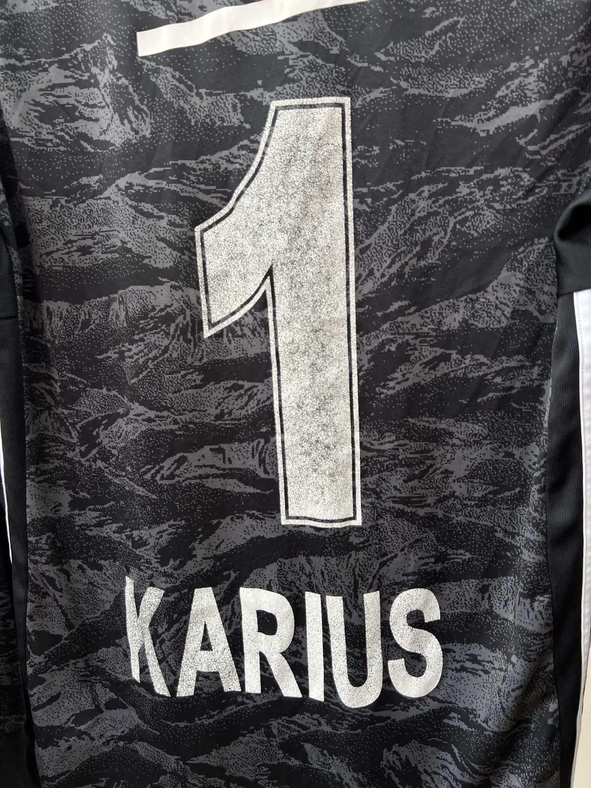 Adidas Adidas Besiktas Karius Jersey Goalkeeper shirt 2019 - 2020 Size US S / EU 44-46 / 1 - 11 Thumbnail