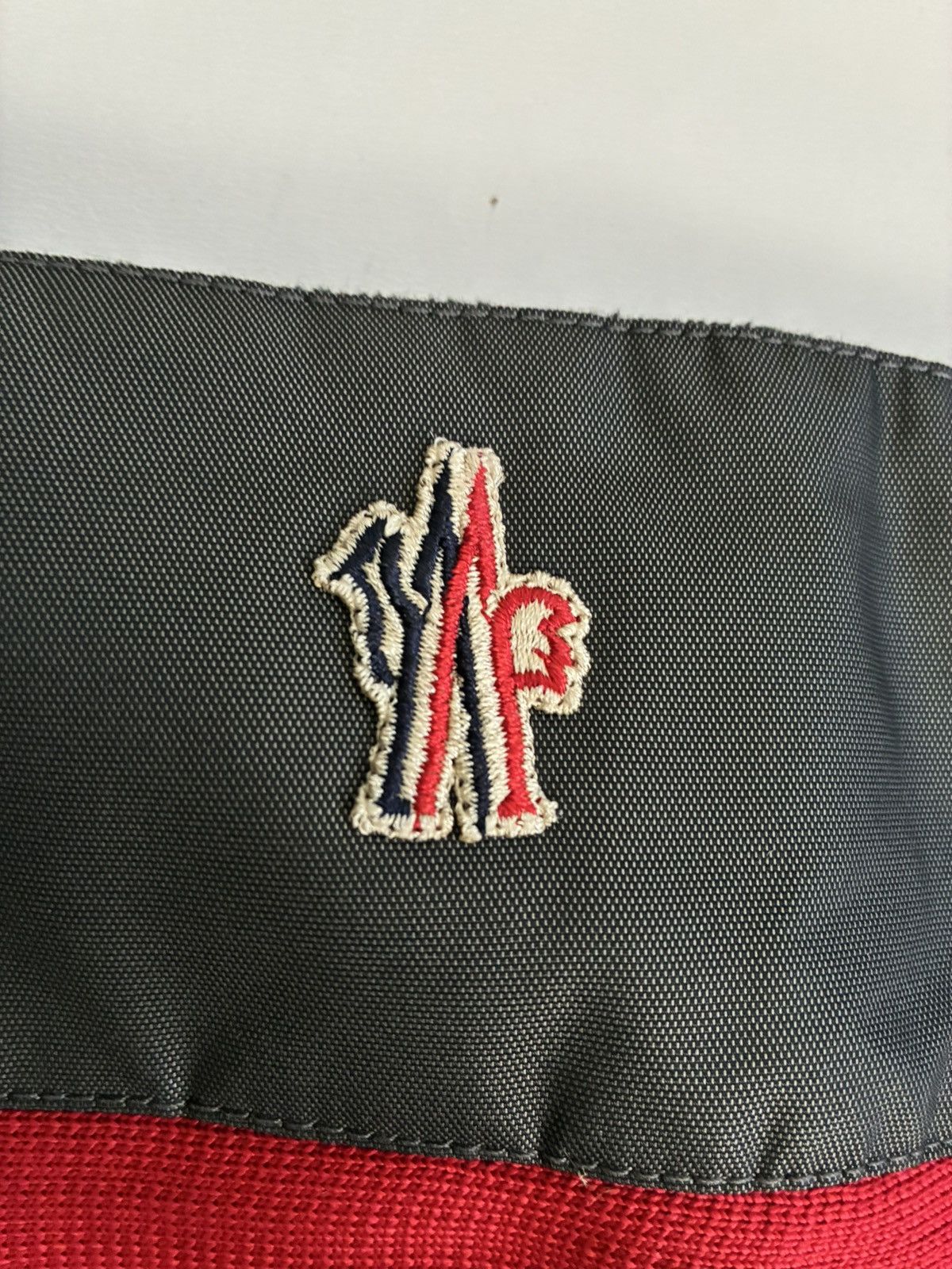 Moncler Ski pants Moncler outdoor trekking techwear gorpcore trouser Size 27" / US 4 / IT 40 - 7 Thumbnail